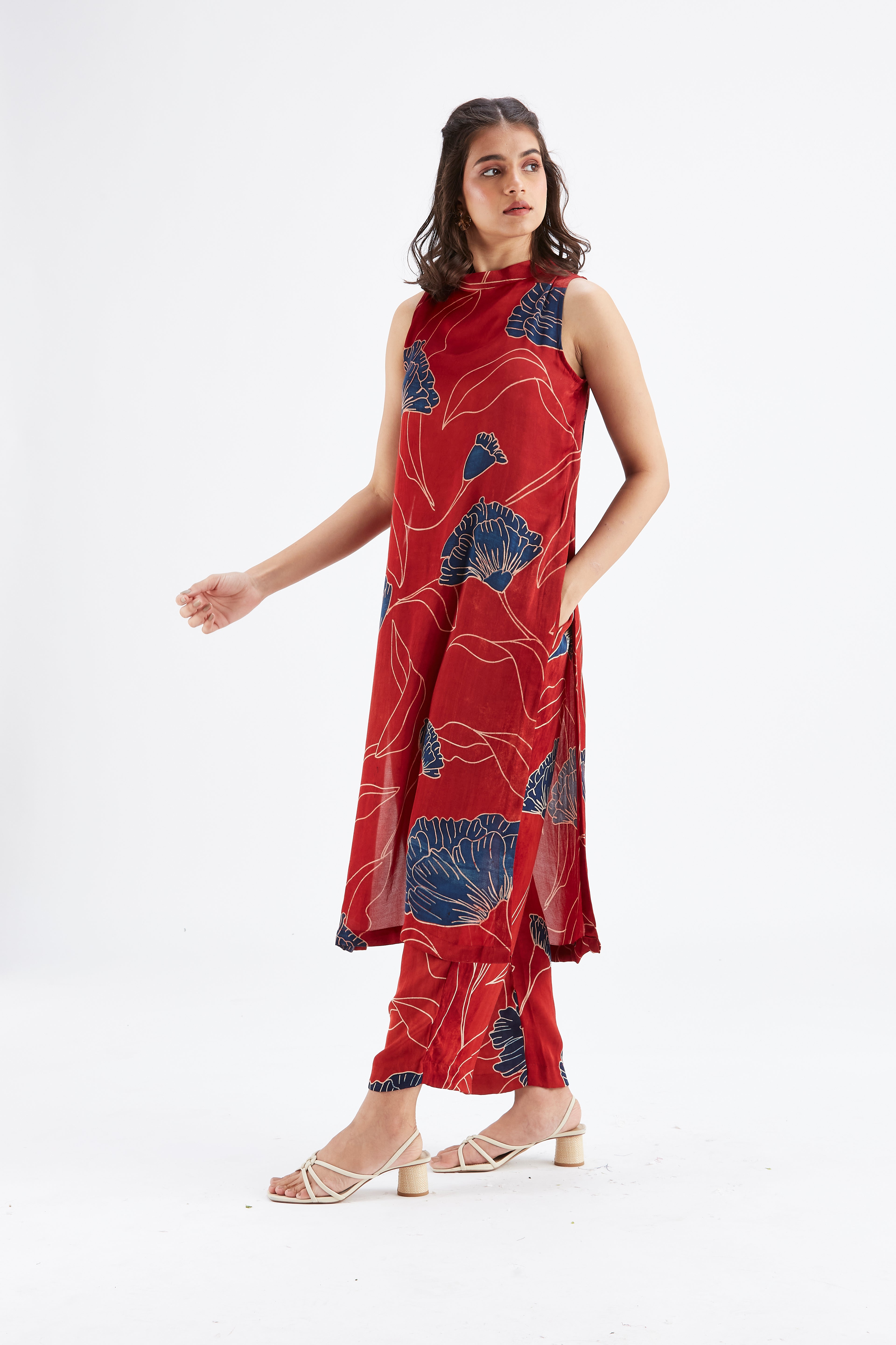 Nava Red kurta set by Hasttvam with Ete by Hasttvam at Kamakhyaa for sustainable fashion