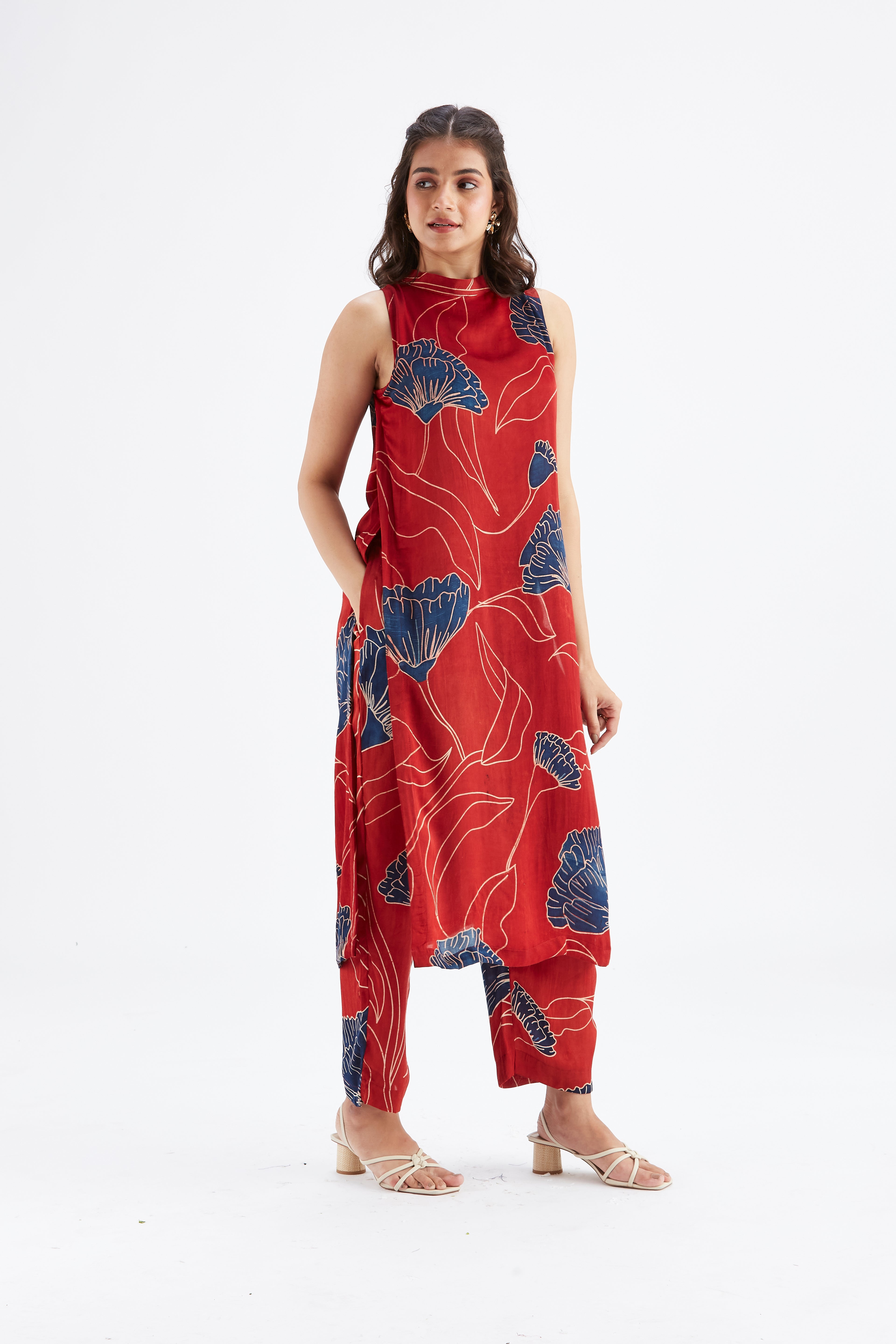 Nava Red kurta set by Hasttvam with Ete by Hasttvam at Kamakhyaa for sustainable fashion