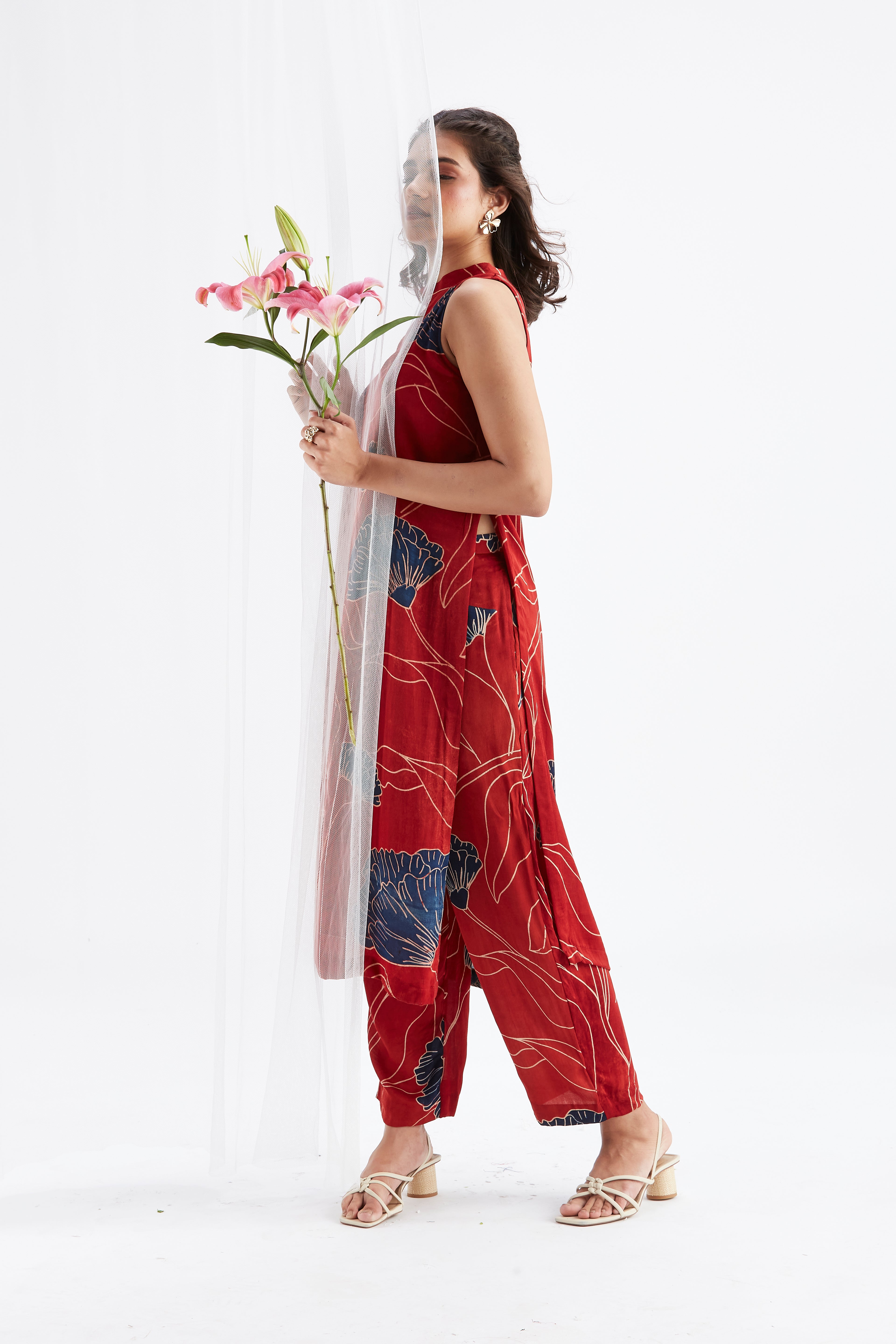 Nava Red kurta set by Hasttvam with Ete by Hasttvam at Kamakhyaa for sustainable fashion