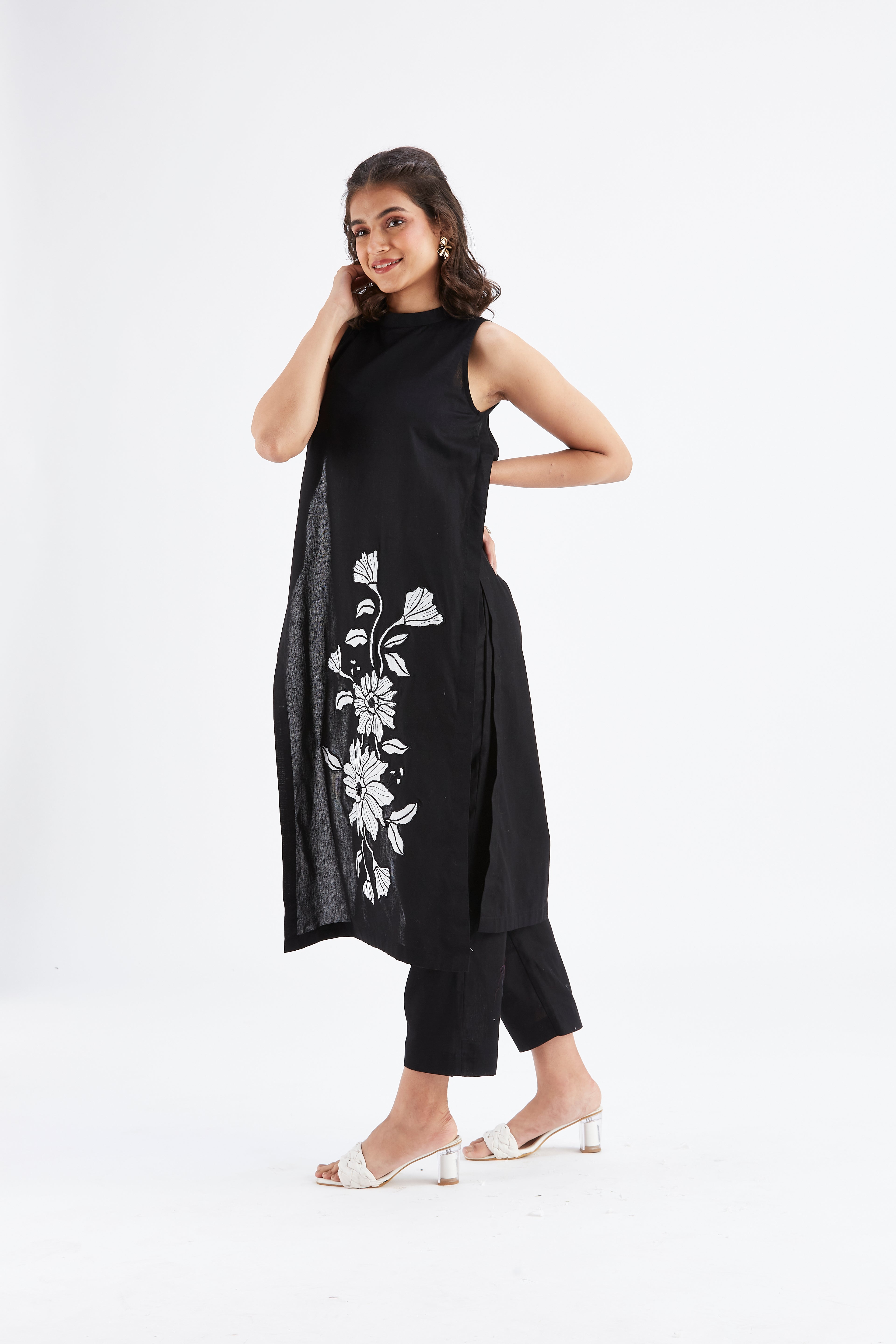 Nava Black kurta set by Hasttvam with Ete by Hasttvam at Kamakhyaa for sustainable fashion