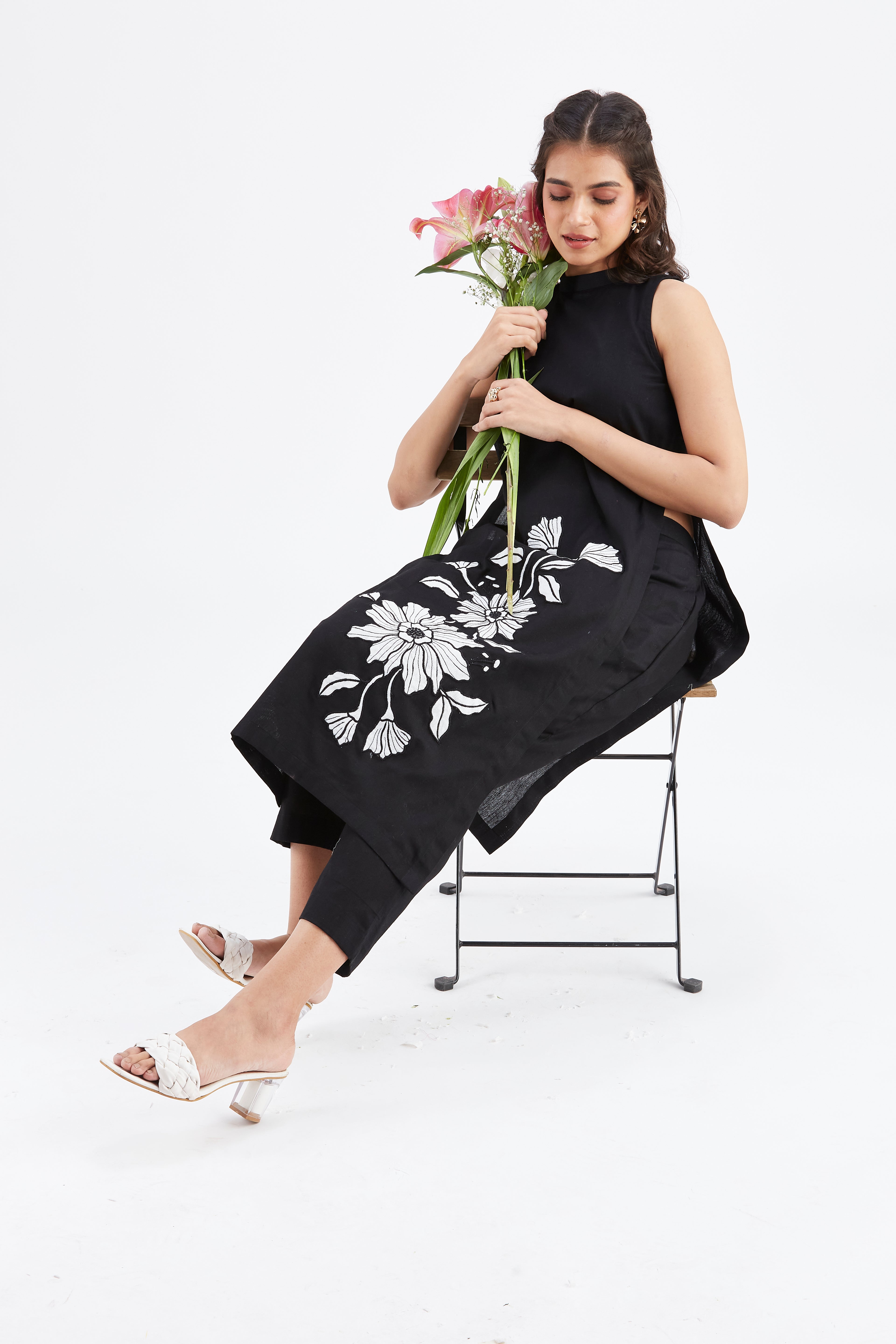 Nava Black kurta set by Hasttvam with Ete by Hasttvam at Kamakhyaa for sustainable fashion