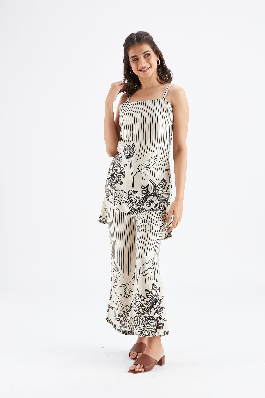 Alina White Co-ord set by Hasttvam with Ete by Hasttvam at Kamakhyaa for sustainable fashion