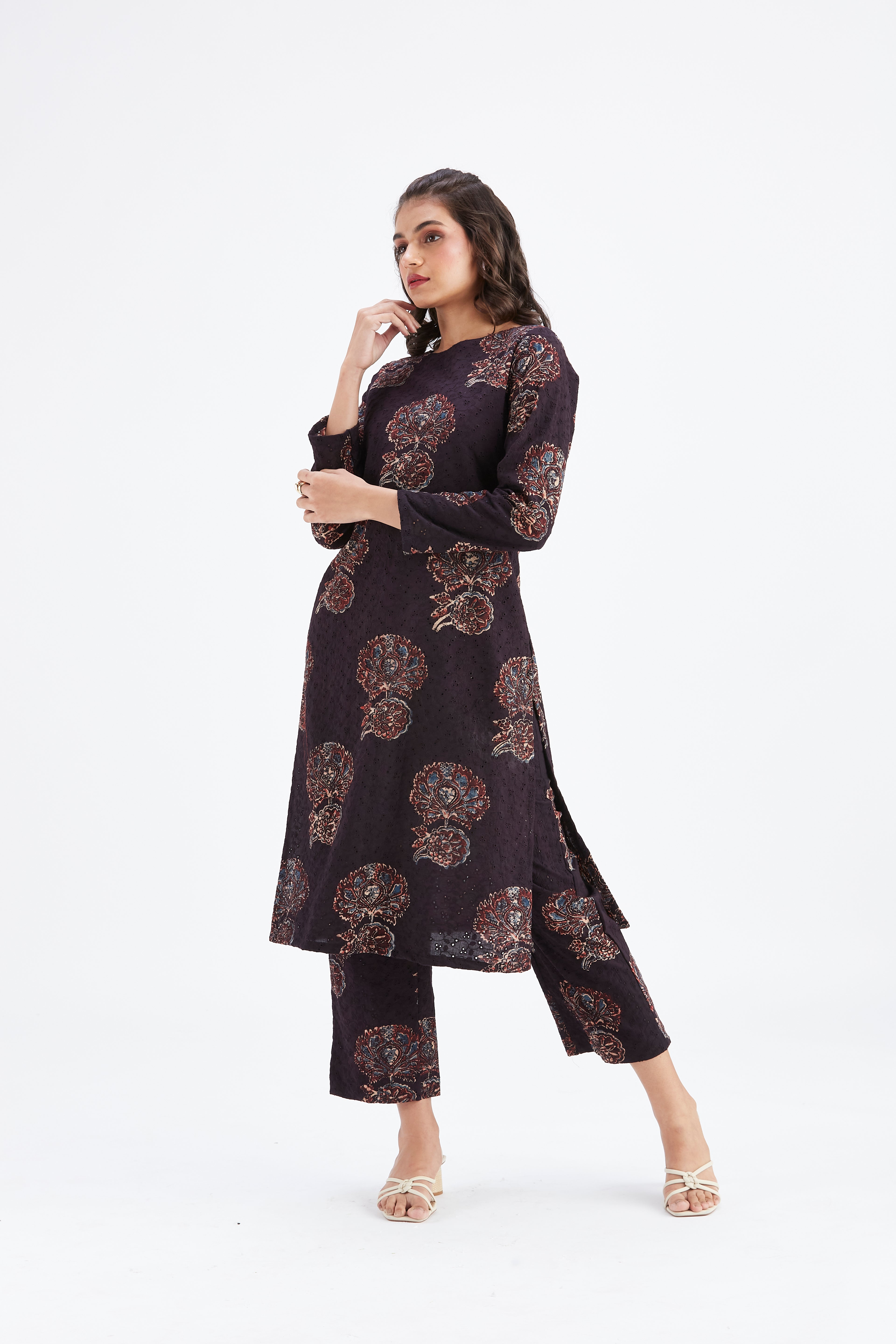 Yara Black kurta set by Hasttvam with Ete by Hasttvam at Kamakhyaa for sustainable fashion