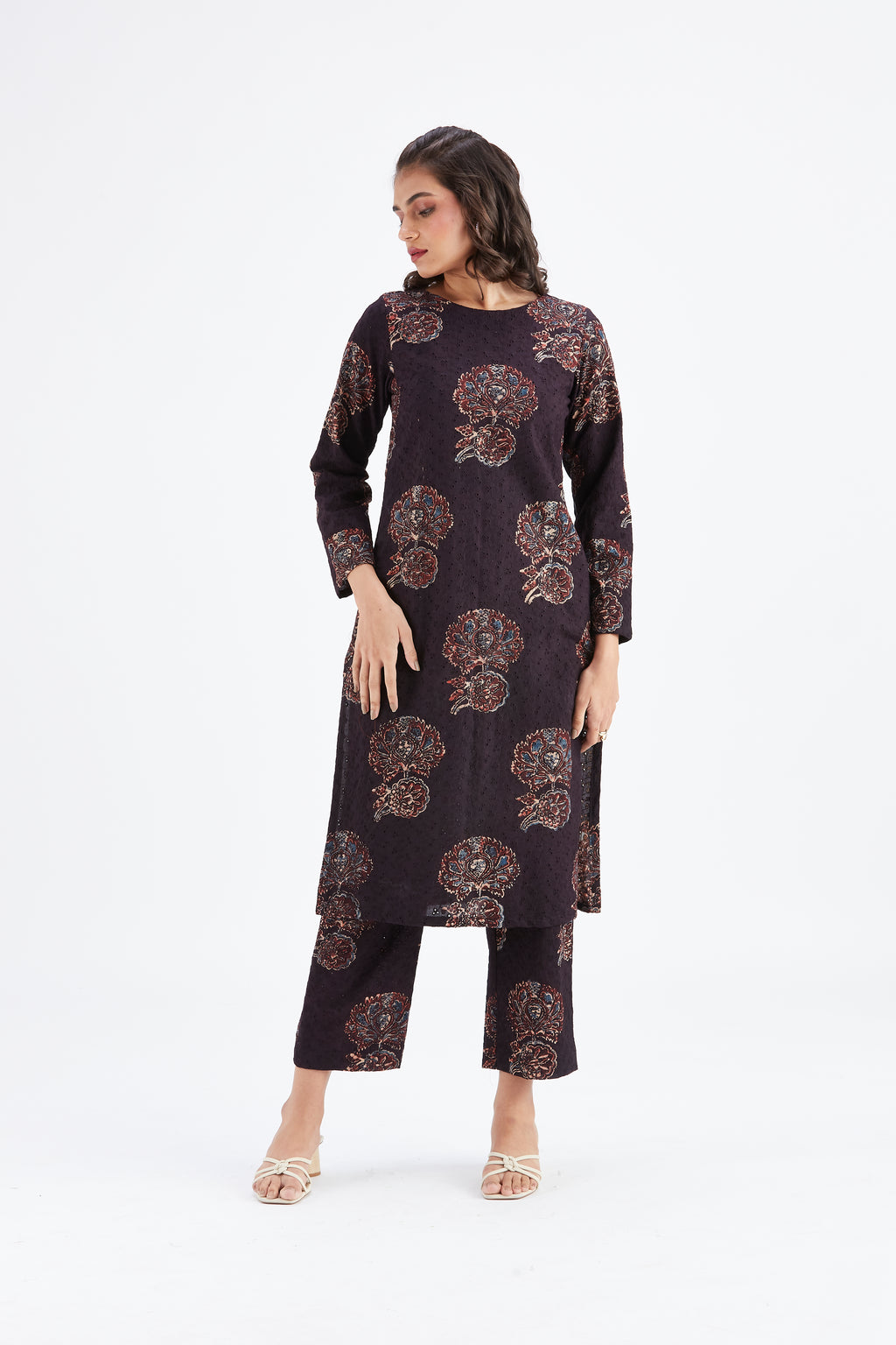 Yara Black kurta set by Hasttvam with Ete by Hasttvam at Kamakhyaa for sustainable fashion