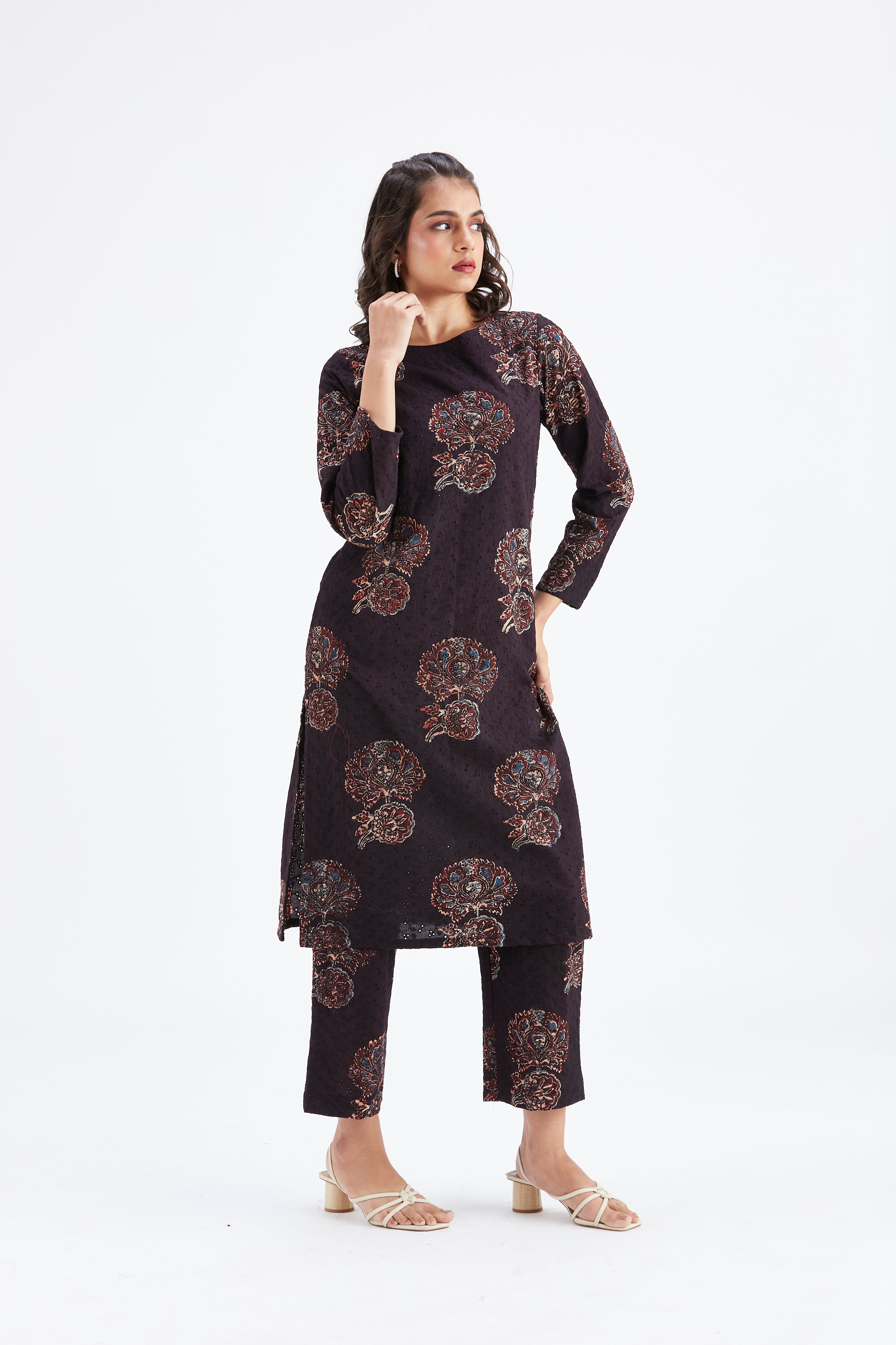 Yara Black kurta set by Hasttvam with Ete by Hasttvam at Kamakhyaa for sustainable fashion