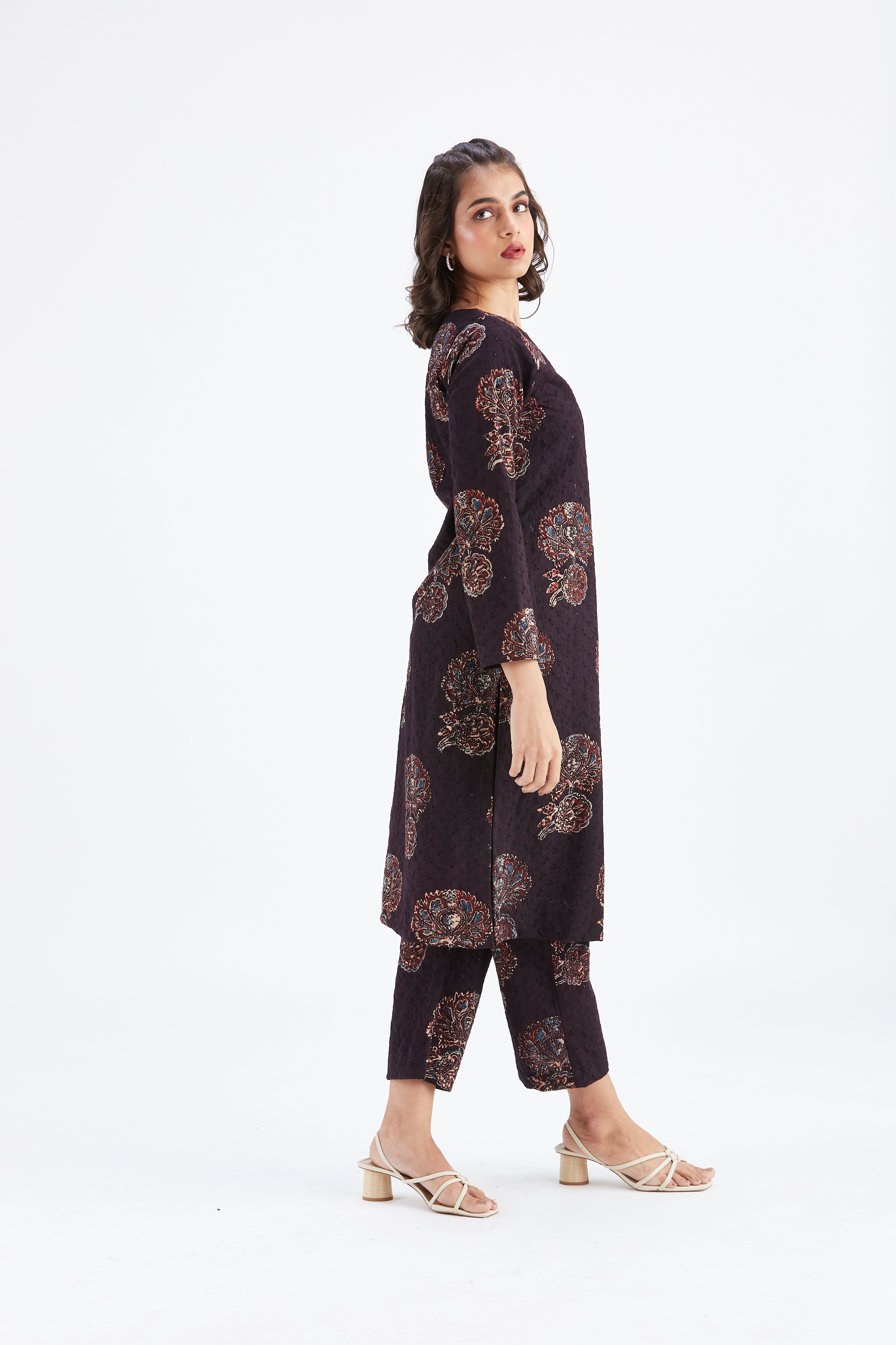 Yara Black kurta set by Hasttvam with Ete by Hasttvam at Kamakhyaa for sustainable fashion