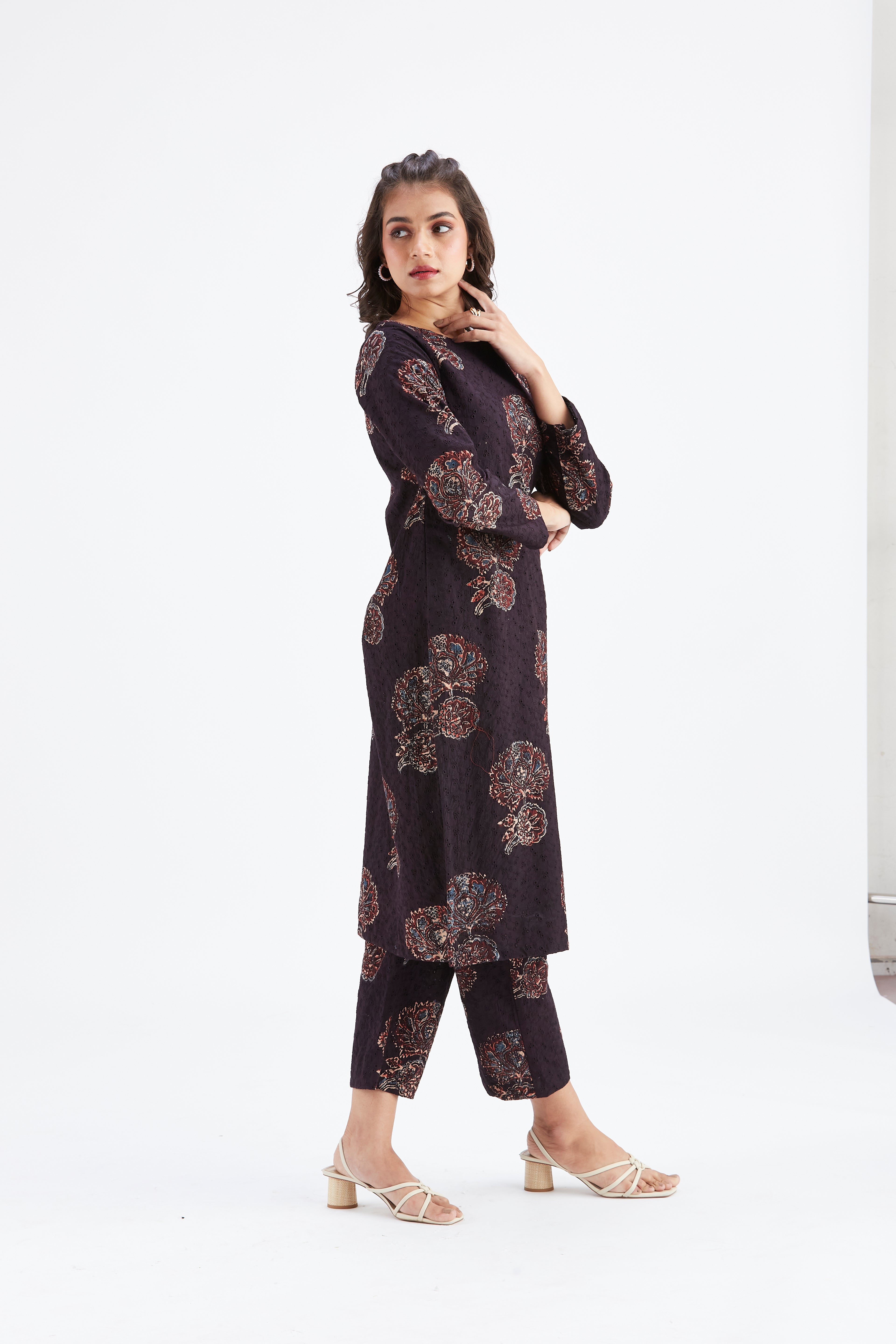 Yara Black kurta set by Hasttvam with Ete by Hasttvam at Kamakhyaa for sustainable fashion