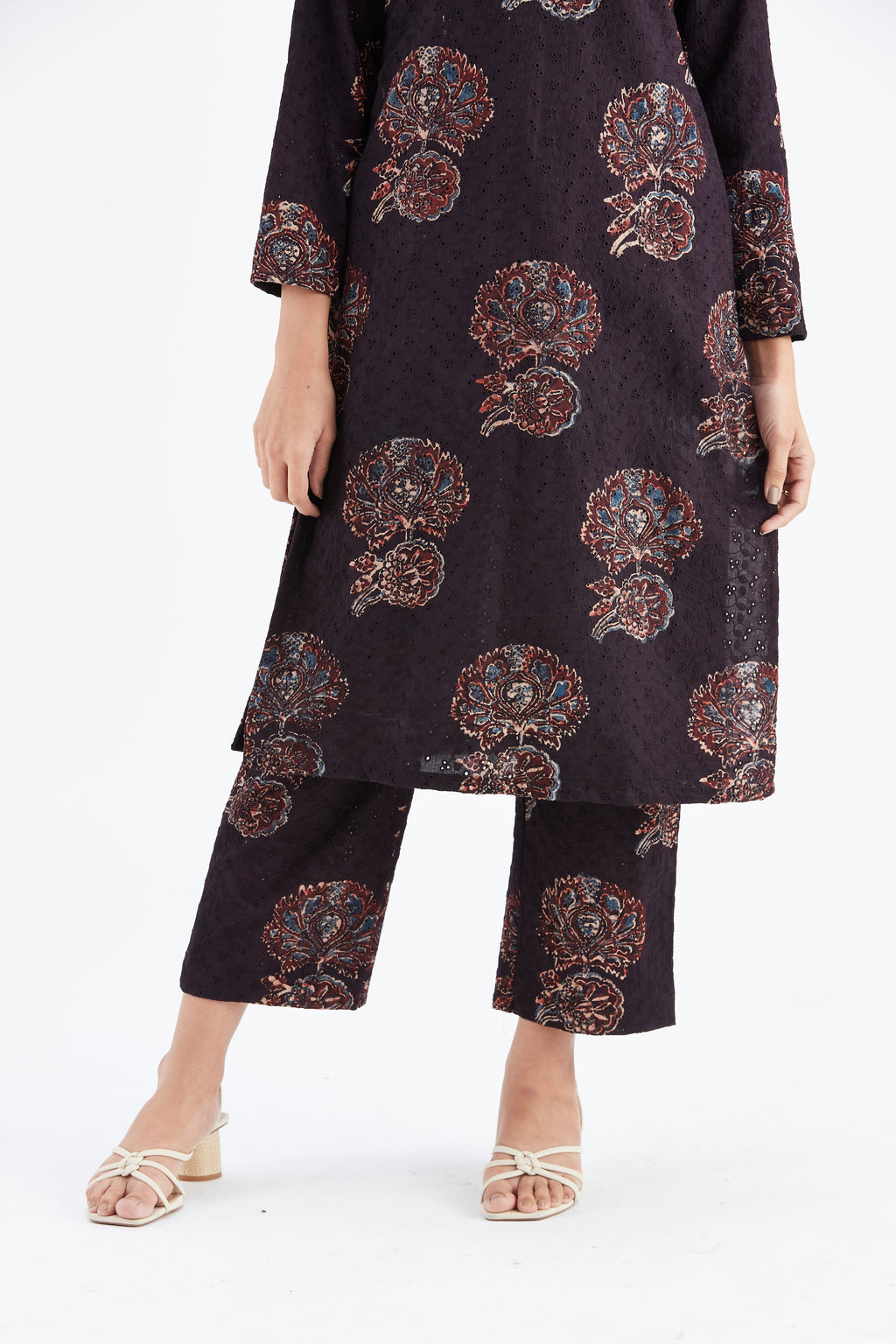 Yara Black kurta set by Hasttvam with Ete by Hasttvam at Kamakhyaa for sustainable fashion