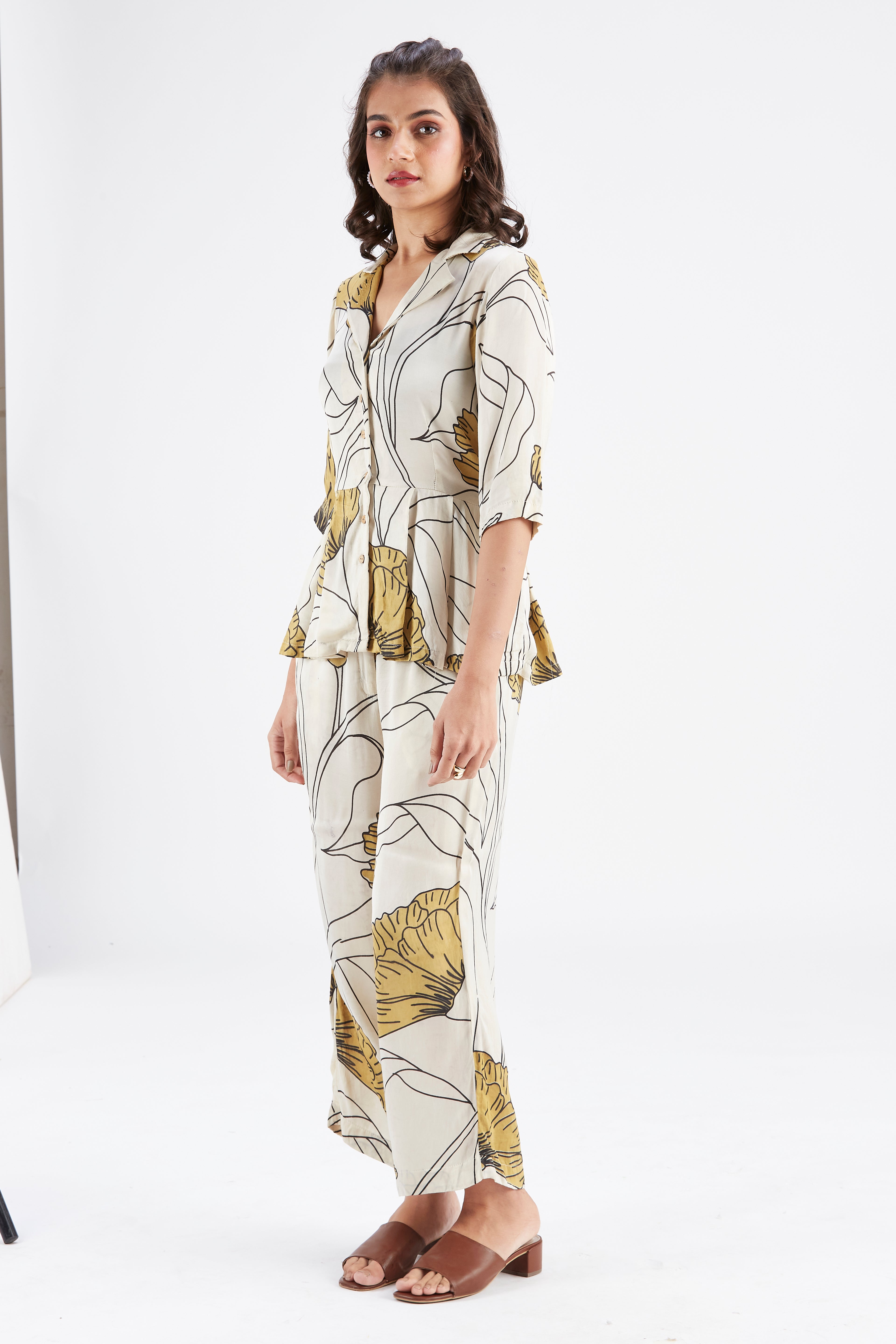 Zola White Co-ord set by Hasttvam with Ete by Hasttvam at Kamakhyaa for sustainable fashion