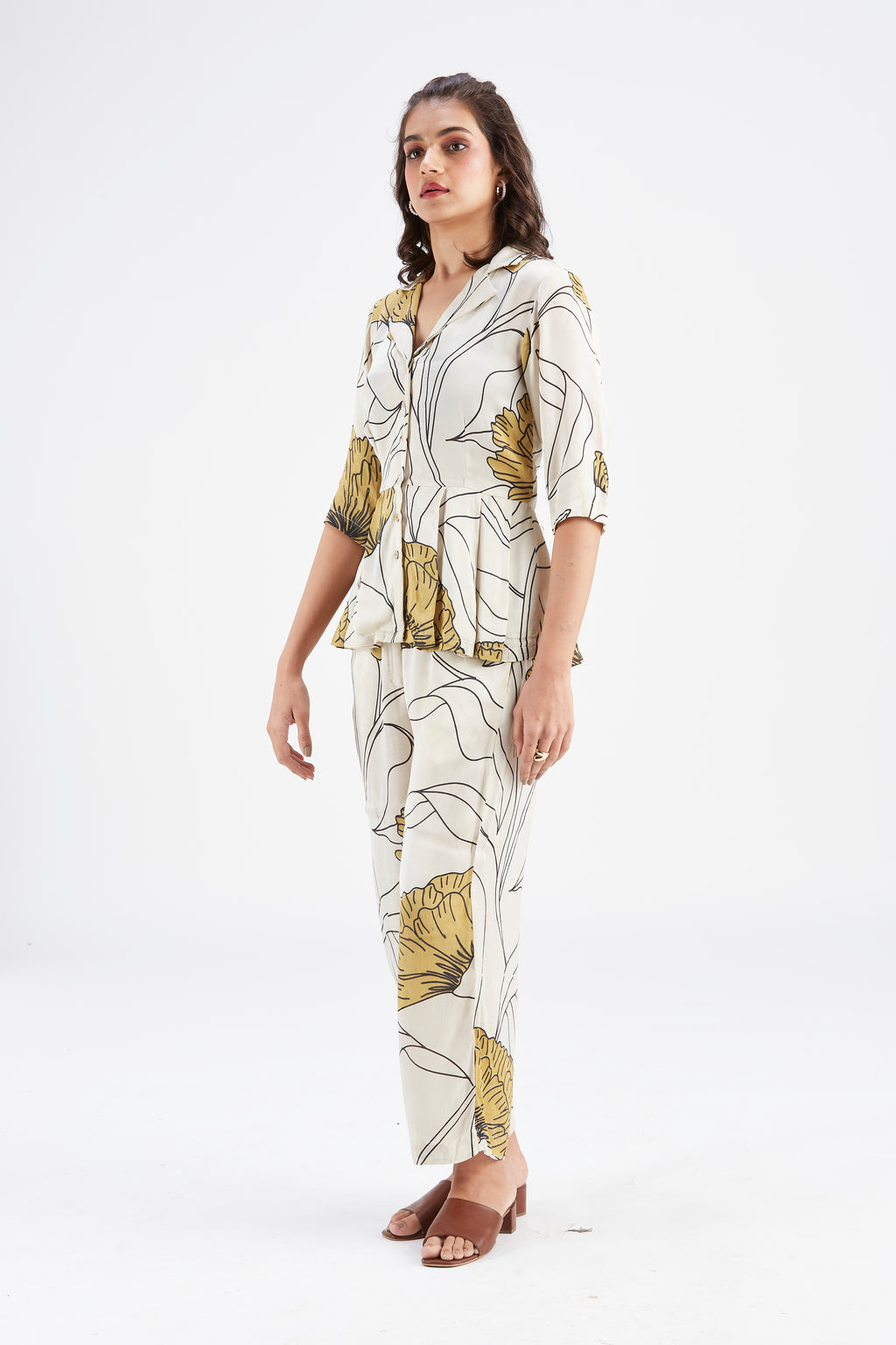 Zola White Co-ord set by Hasttvam with Ete by Hasttvam at Kamakhyaa for sustainable fashion