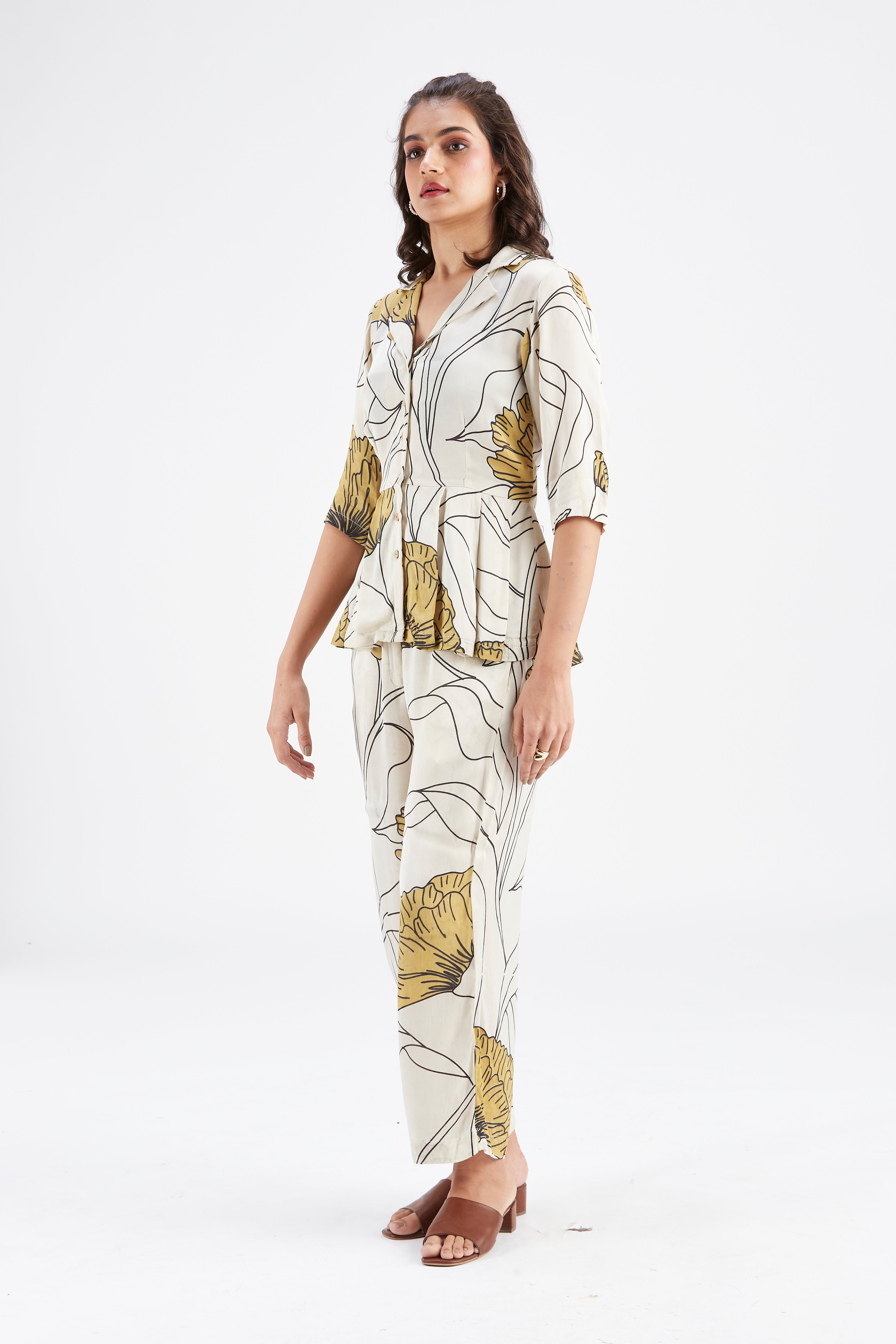 Zola White Co-ord set by Hasttvam with Ete by Hasttvam at Kamakhyaa for sustainable fashion