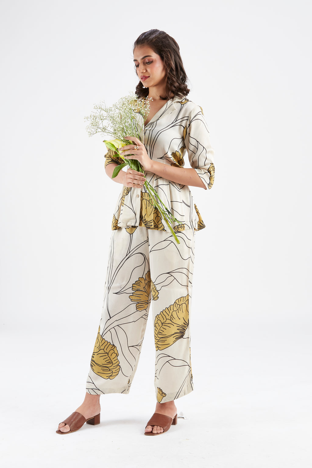 Zola White Co-ord set by Hasttvam with Ete by Hasttvam at Kamakhyaa for sustainable fashion