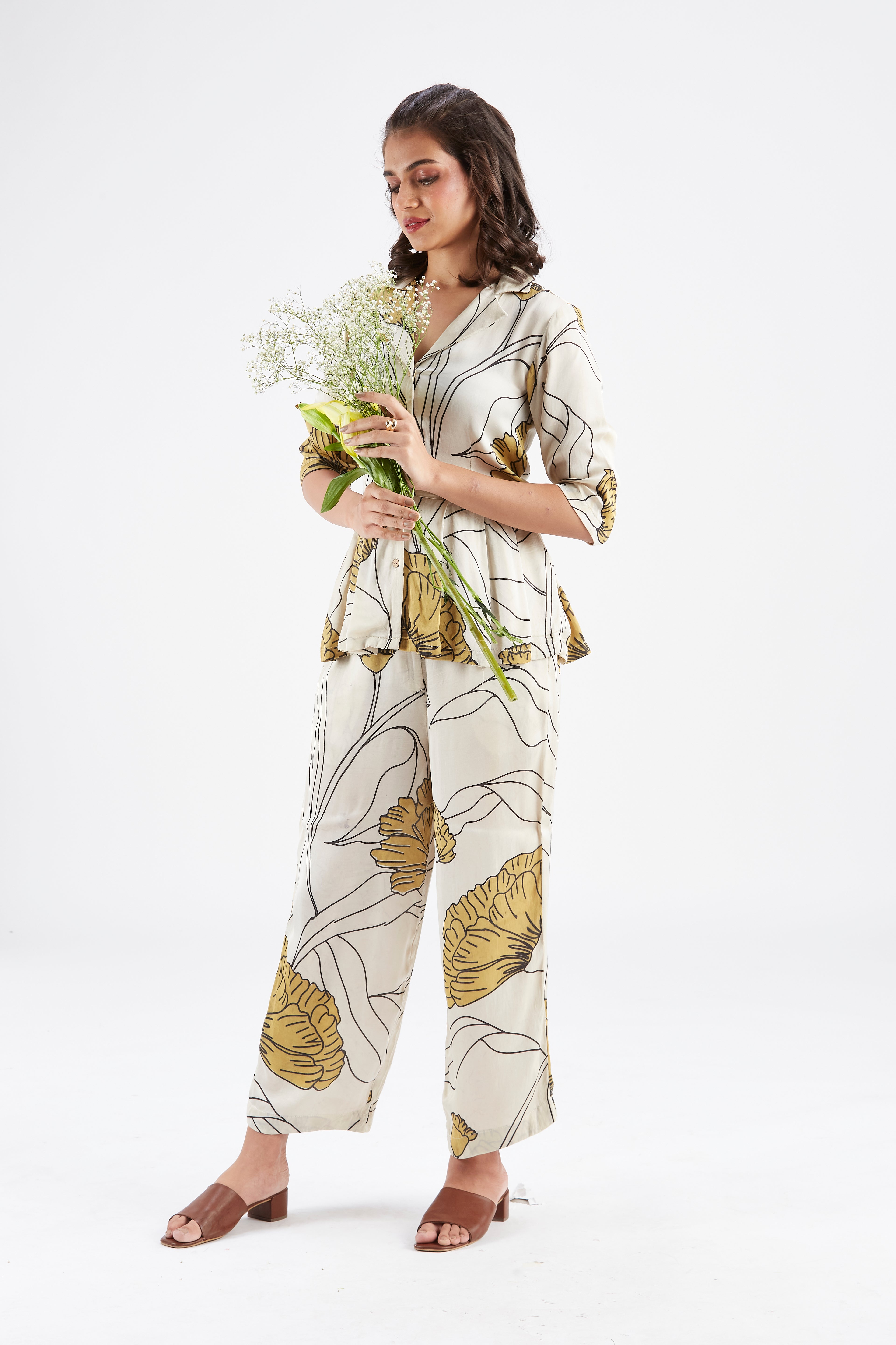 Zola White Co-ord set by Hasttvam with Ete by Hasttvam at Kamakhyaa for sustainable fashion