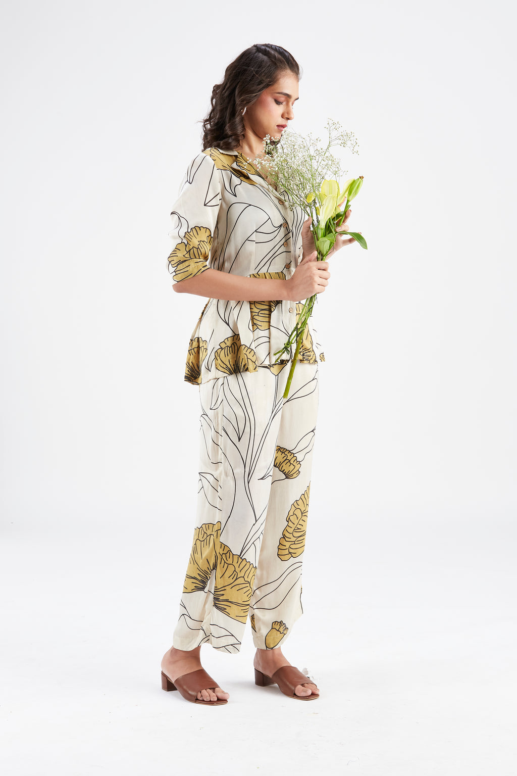 Zola White Co-ord set by Hasttvam with Ete by Hasttvam at Kamakhyaa for sustainable fashion