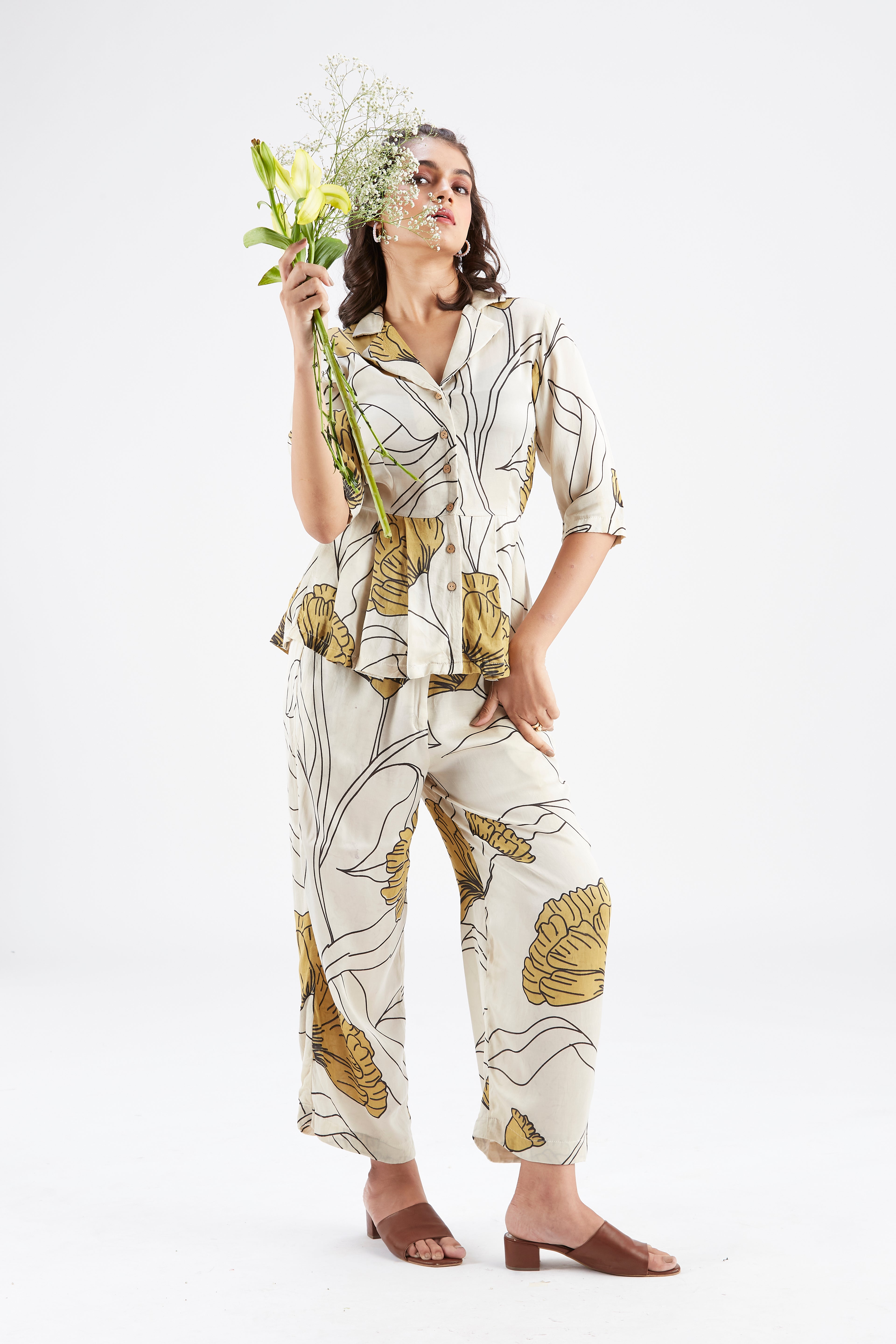 Zola White Co-ord set by Hasttvam with Ete by Hasttvam at Kamakhyaa for sustainable fashion