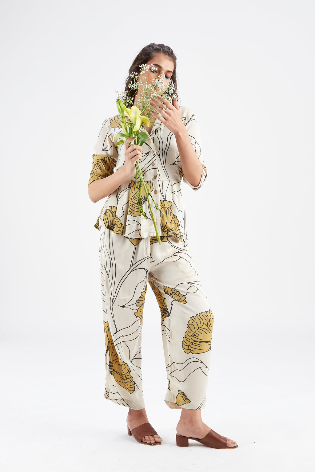 Zola White Co-ord set by Hasttvam with Ete by Hasttvam at Kamakhyaa for sustainable fashion