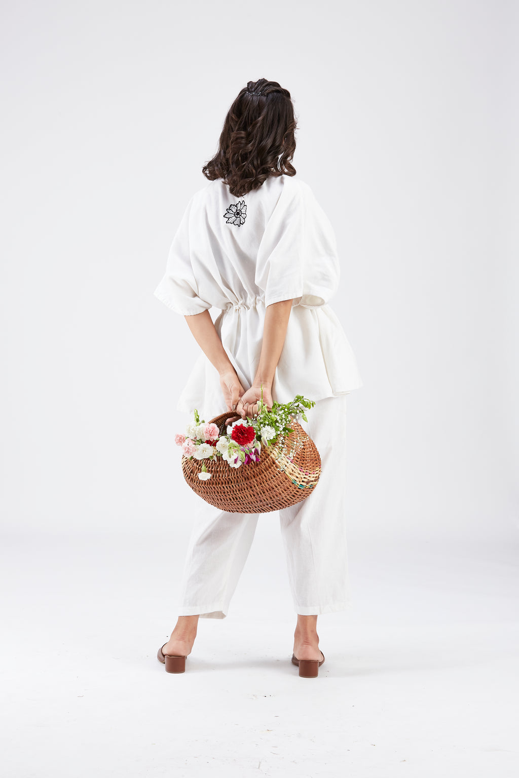 Amae White Co-ord set by Hasttvam with Ete by Hasttvam at Kamakhyaa for sustainable fashion