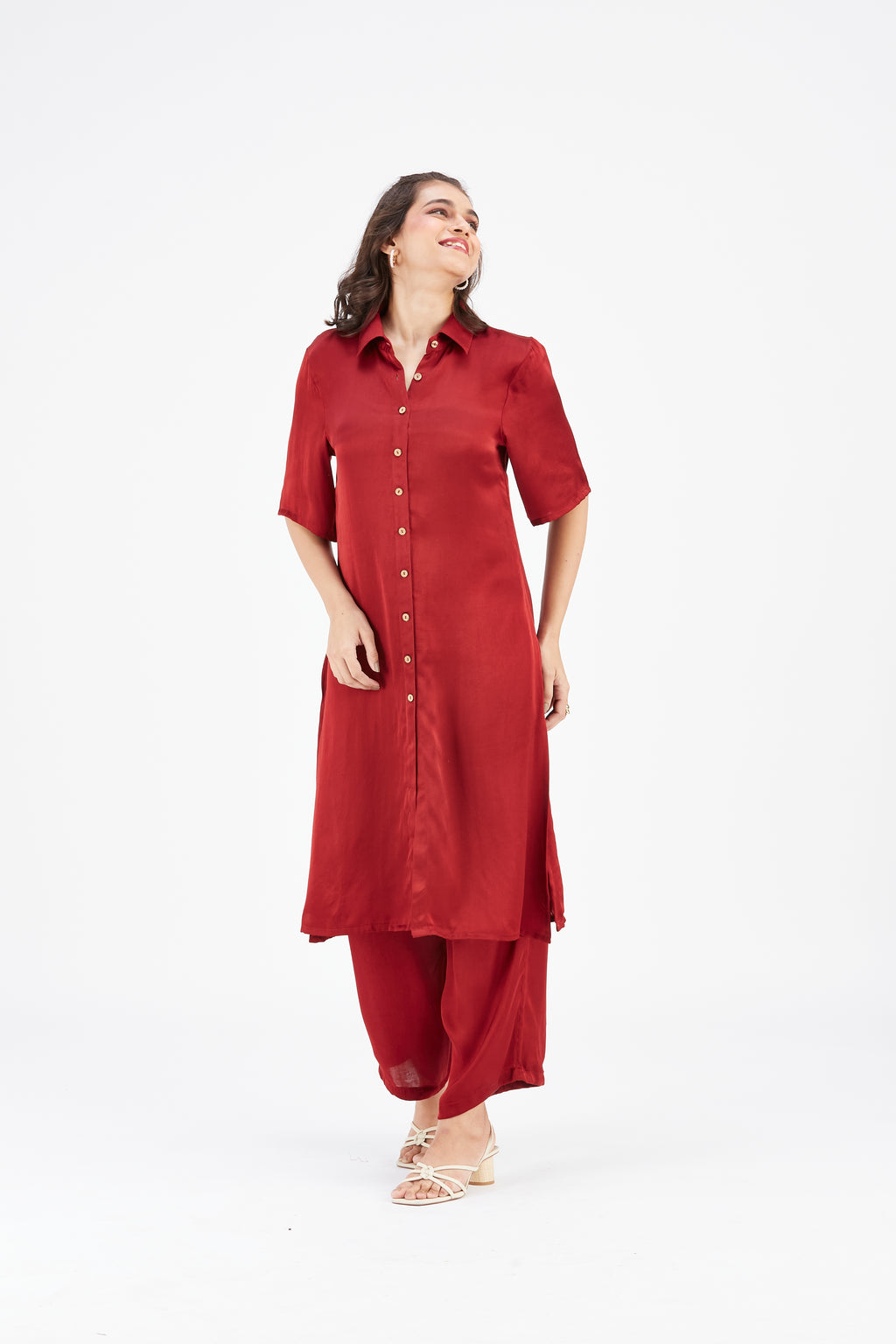 Easha Red kurta set by Hasttvam with Ete by Hasttvam at Kamakhyaa for sustainable fashion