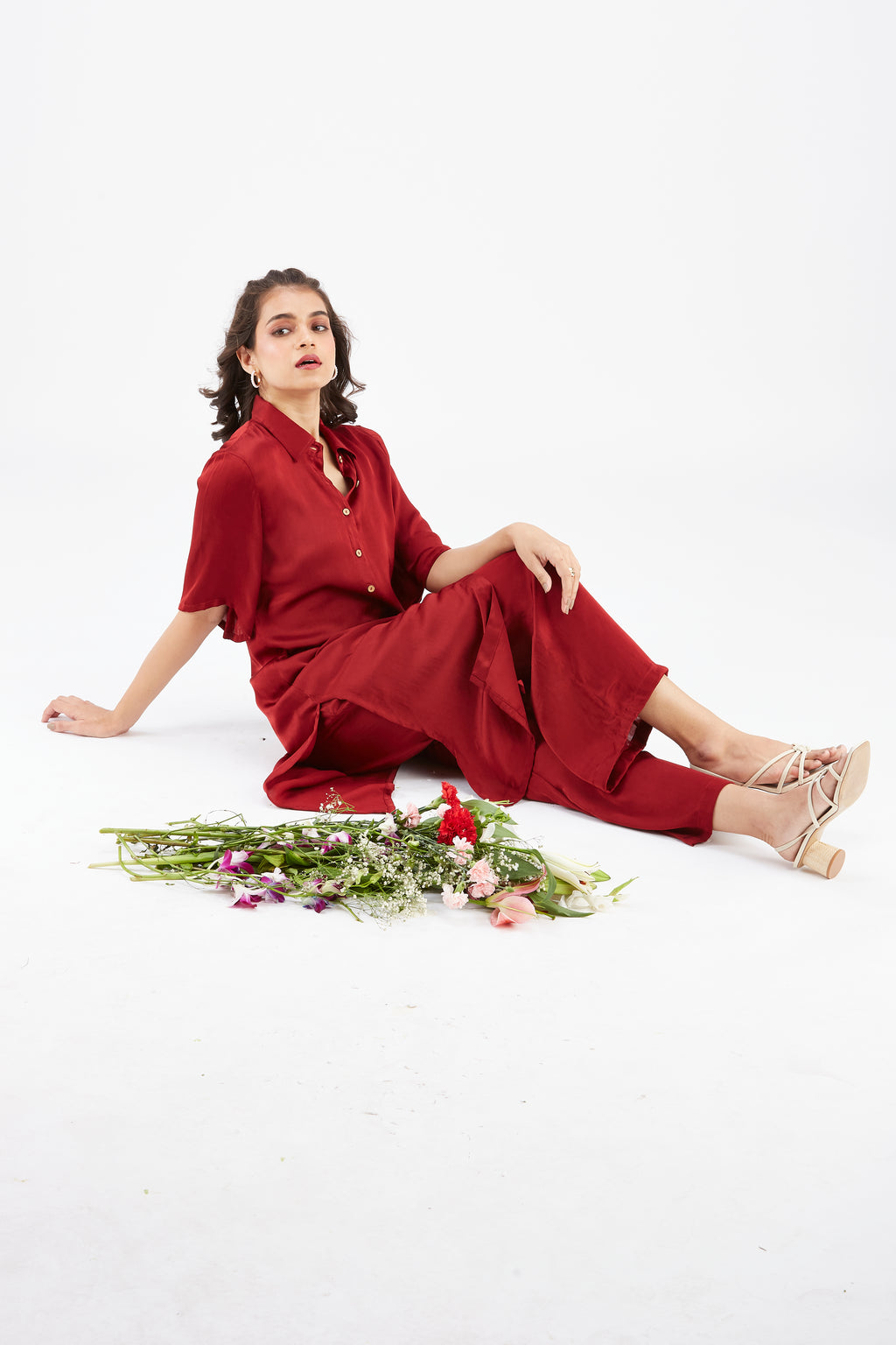 Easha Red kurta set by Hasttvam with Ete by Hasttvam at Kamakhyaa for sustainable fashion