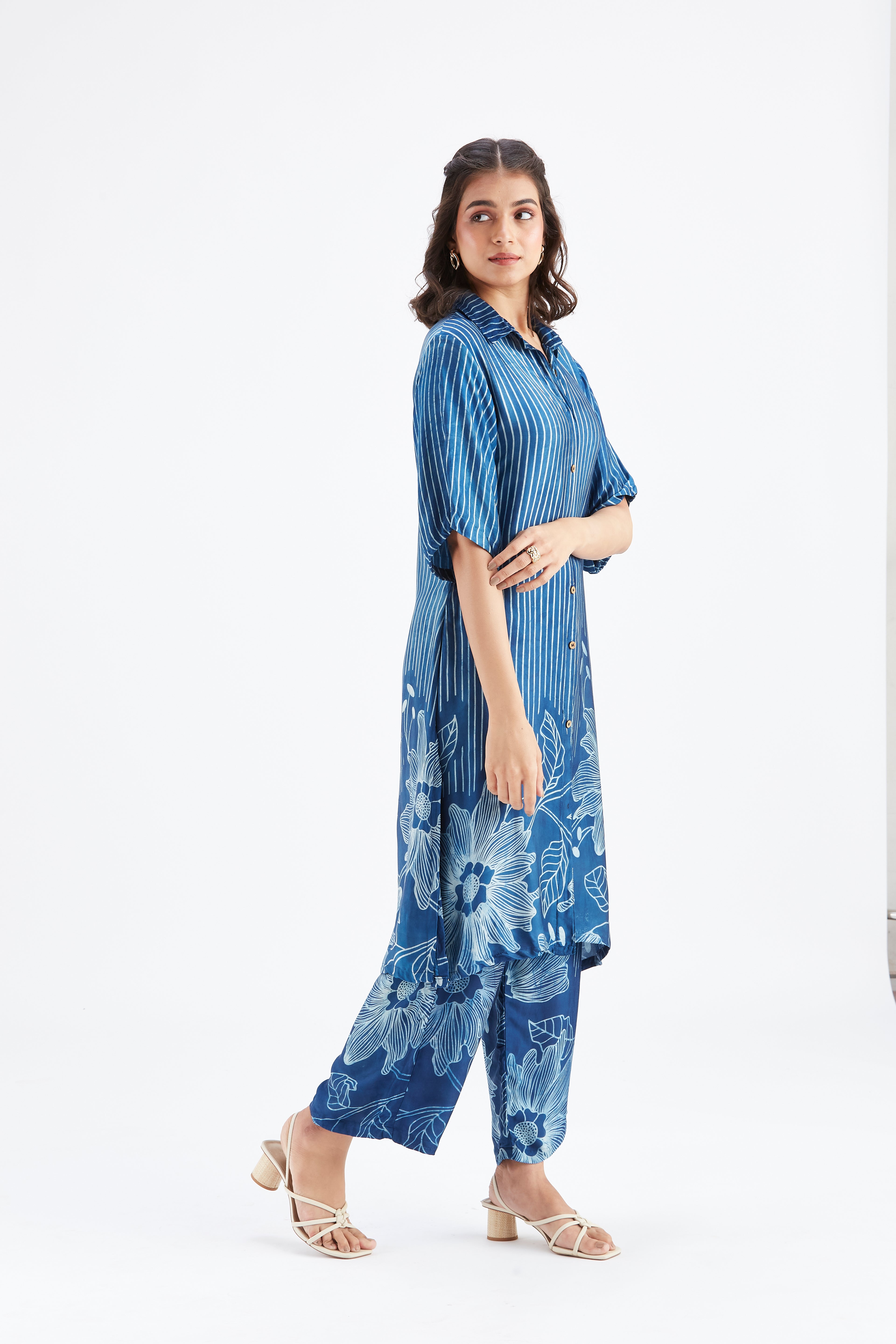 Easha Indigo kurta set by Hasttvam with Ete by Hasttvam at Kamakhyaa for sustainable fashion