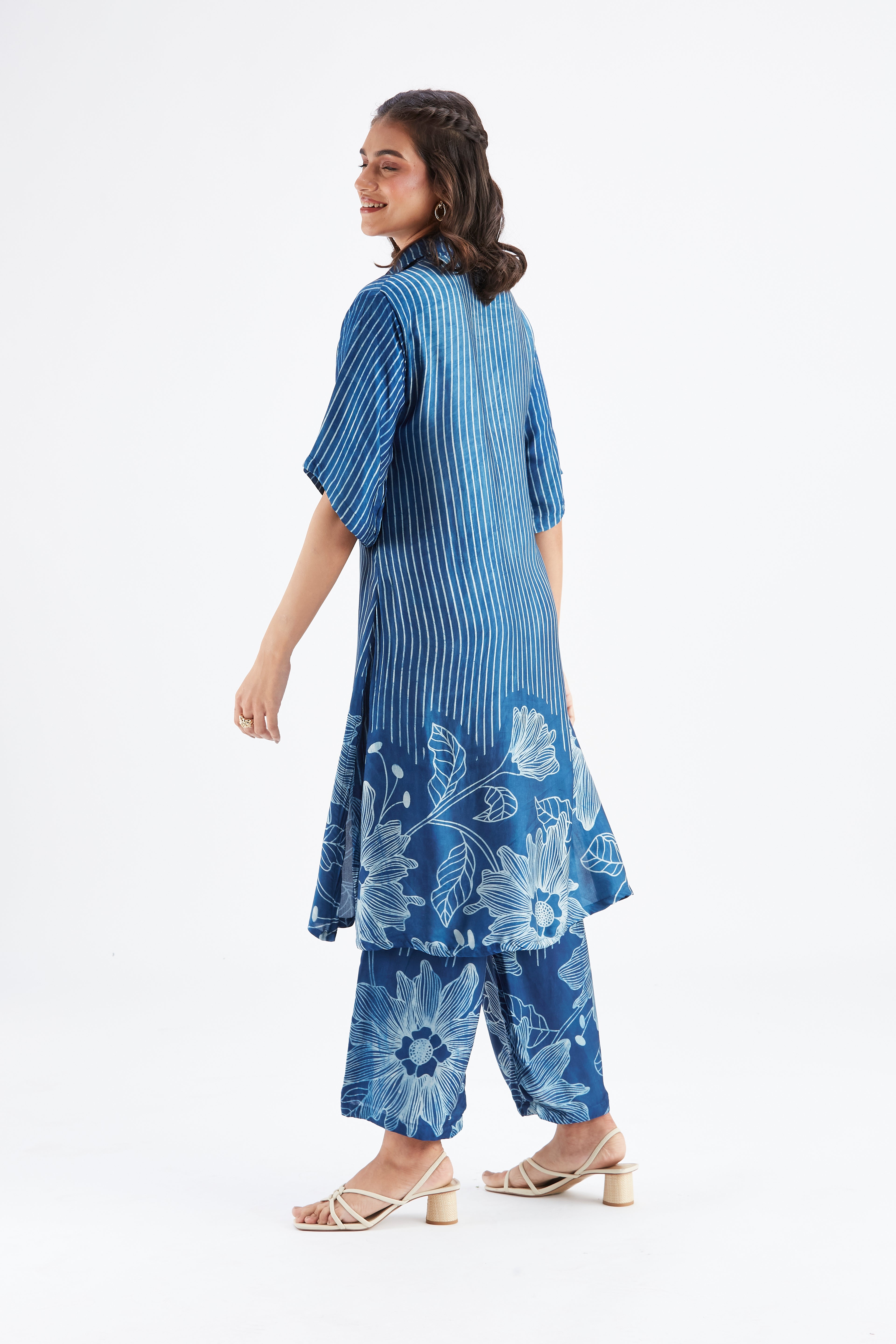Easha Indigo kurta set by Hasttvam with Ete by Hasttvam at Kamakhyaa for sustainable fashion