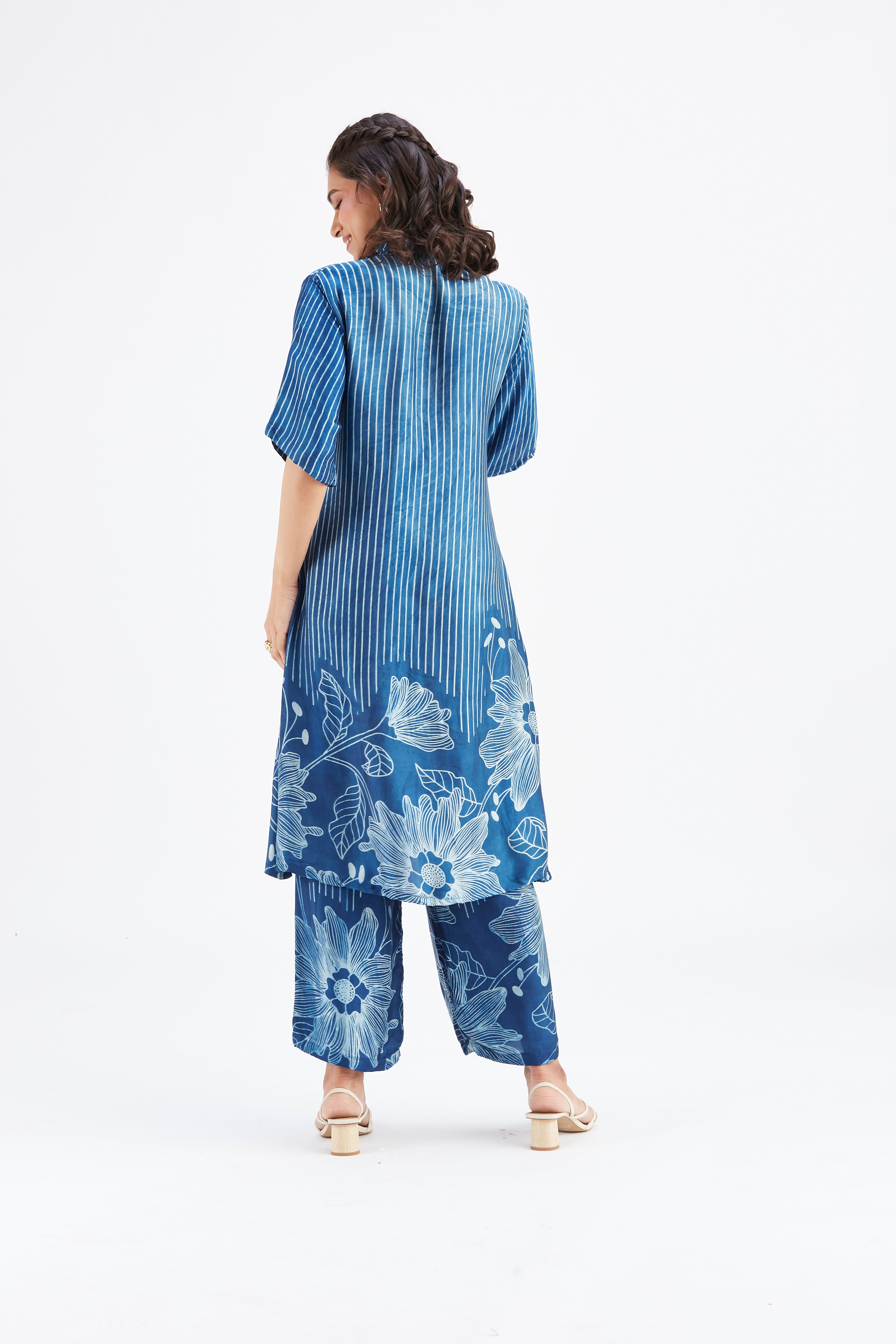 Easha Indigo kurta set by Hasttvam with Ete by Hasttvam at Kamakhyaa for sustainable fashion