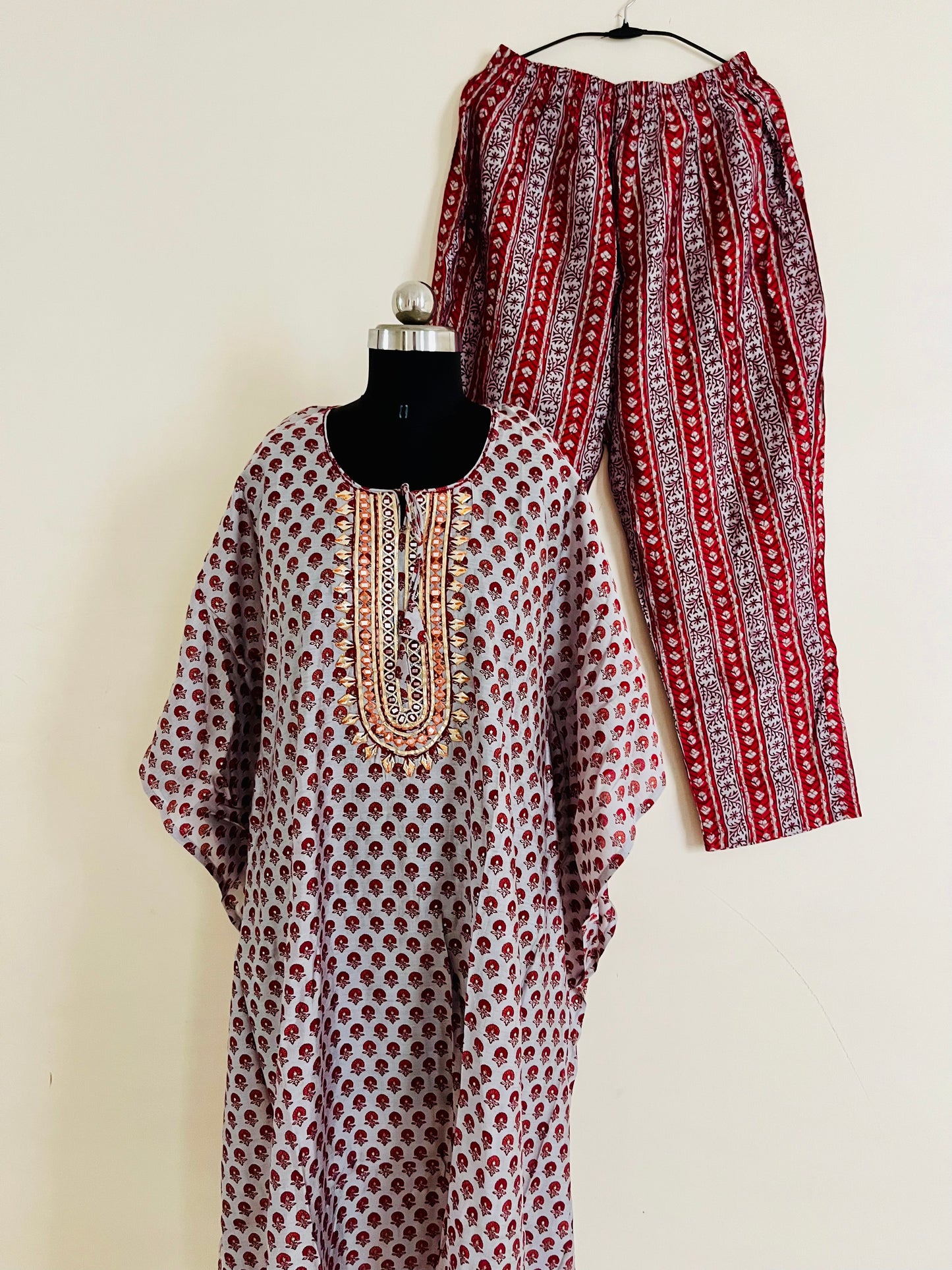 Red Grey Printed Kaftan Set by Indian Wear with Co-ord Sets, Ethnic Wear, Grey, Kurta Pant Sets, Natural, Prints, Rayon, Red, Relaxed Fit, Womenswear at Kamakhyaa for sustainable fashion
