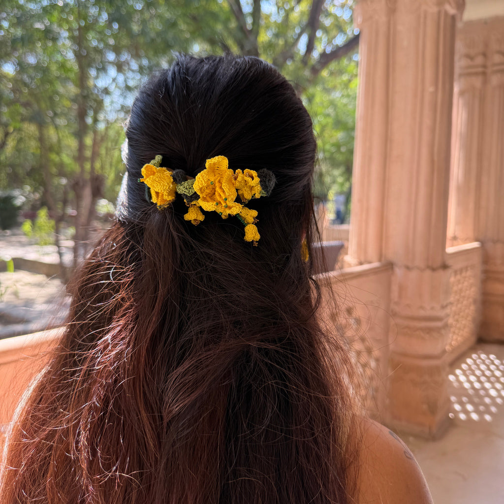 Amalta Hair Comb by Ikriit'm with Comb at Kamakhyaa for sustainable fashion