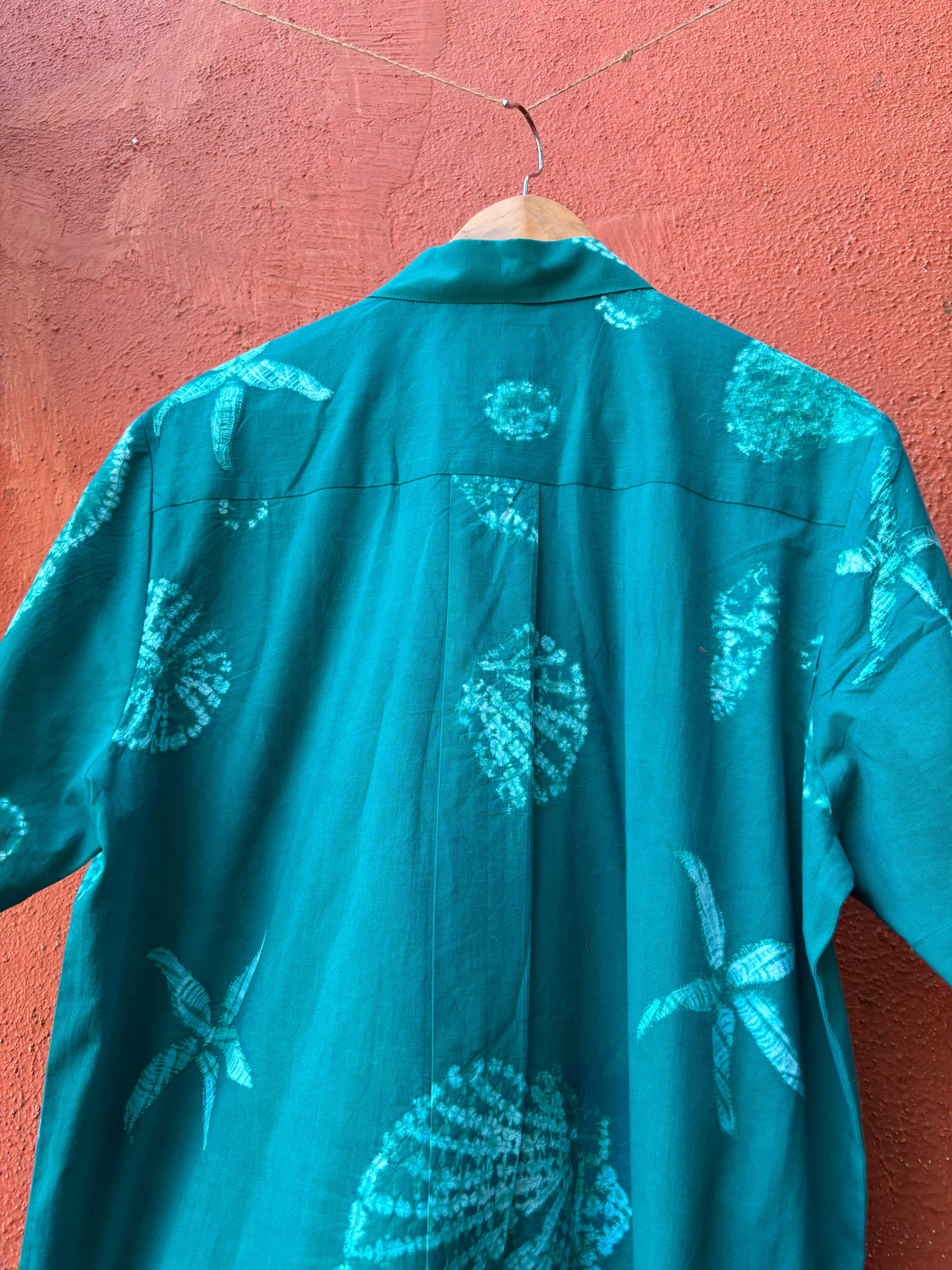 Hawaii Button-Down by anushé pirani with Menswear, T-Shirts & Shirts at Kamakhyaa for sustainable fashion