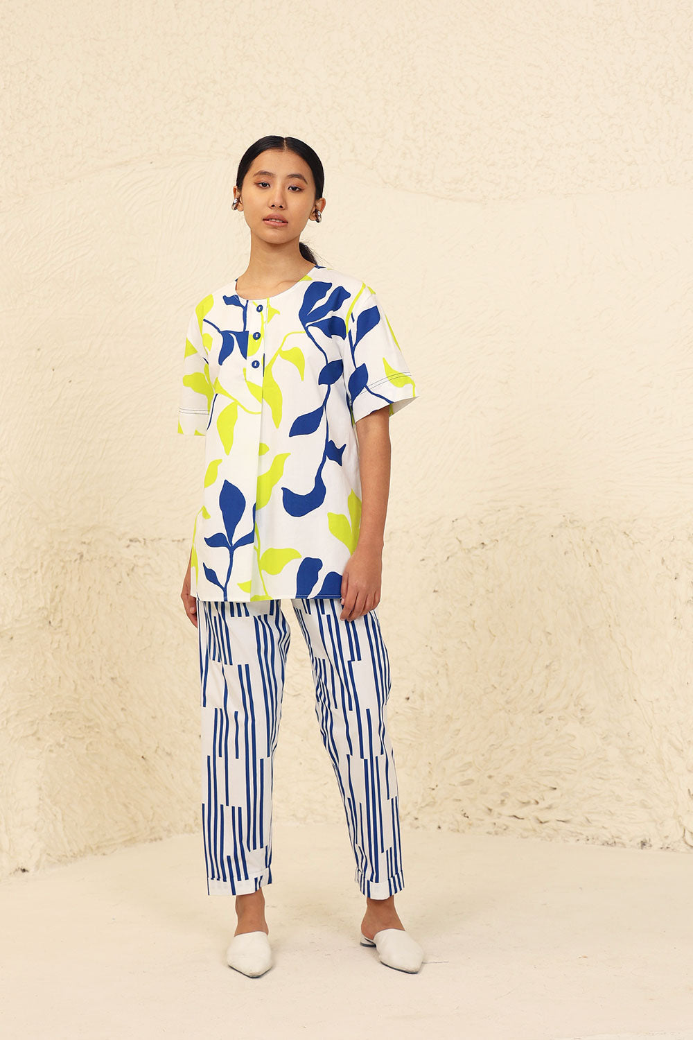 Leaf Print Cotton Co-ord Set by Kanelle with Blue, Cotton Poplin, Evening Wear, Leafy Pattern, Lime, Made from Natural Materials, Multicolor, One by One by Kanelle, Regular Fit, Vacation Co-ords at Kamakhyaa for sustainable fashion