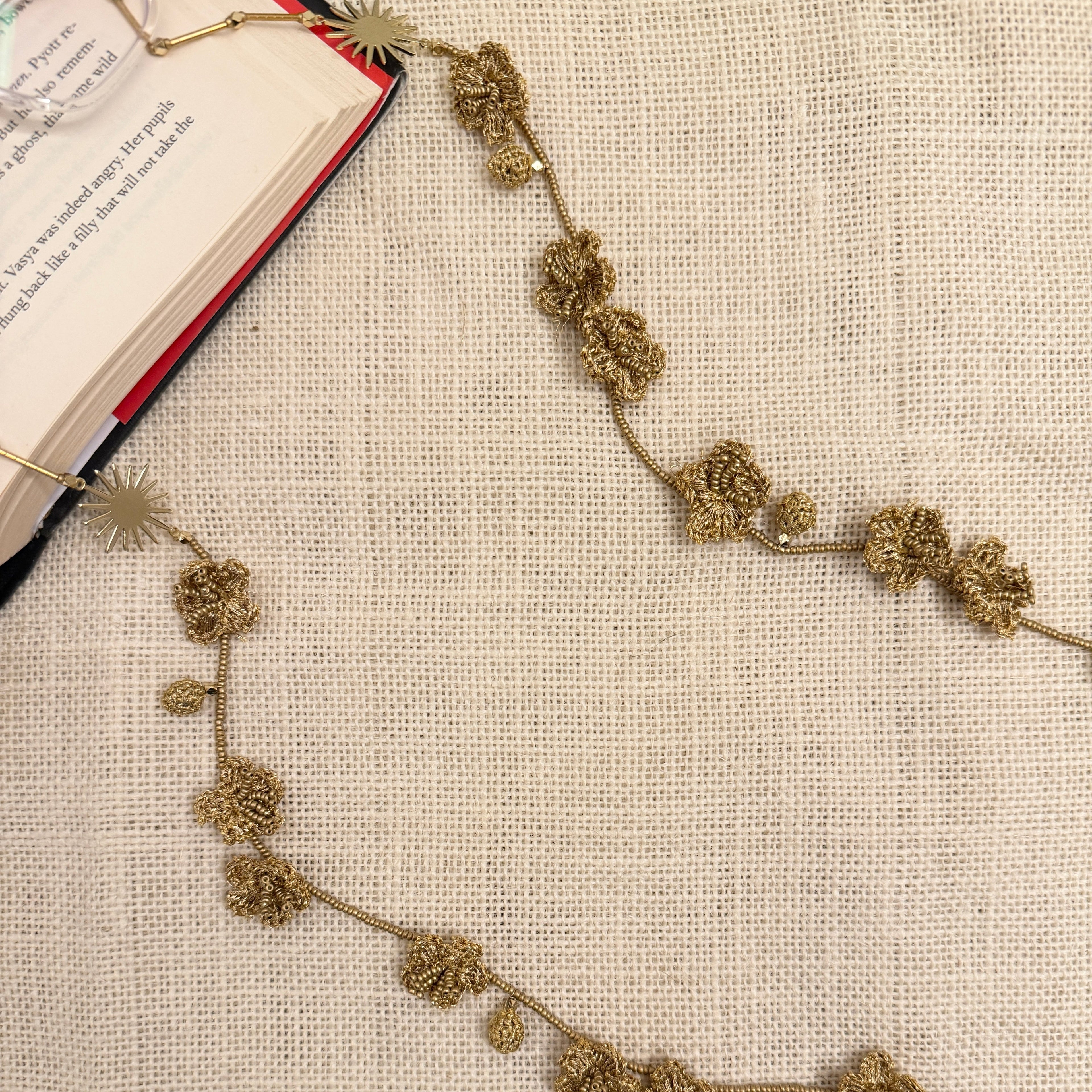 Sunheri Phool Specs String by Ikriit'm with Specs Strings at Kamakhyaa for sustainable fashion