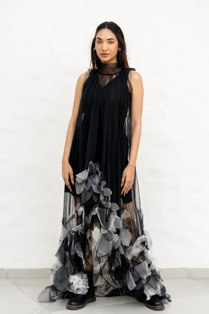 Zoi by Chambray & Co. with Artisanal Wear, Eco Fashion, Handcrafted at Kamakhyaa for sustainable fashion