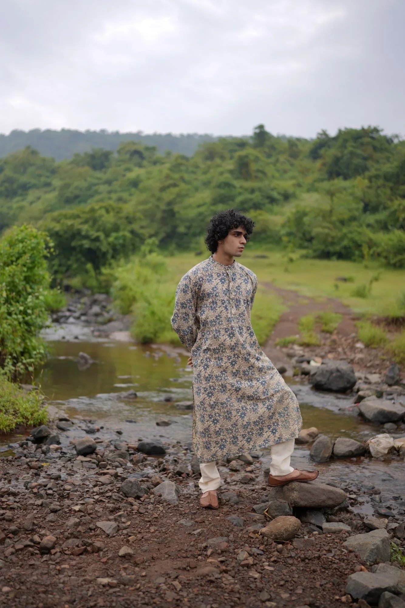 Off-White Ajrakh Indigo Floral Kurta by Hasttvam with Blue, Cotton, Festive Wear, Floral, Natural Dye, Rakhi Special, Rang by Hasttvam, Relaxed Fit, Responsible production and Vegan at Kamakhyaa for sustainable fashion