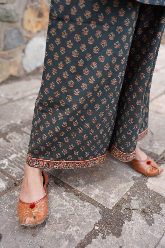 Printed Green Kurta Set with Red Dupatta by Hasttvam with Cotton, Festive Wear, Floral, Green, Handmade by Artisans, Natural Dye, Rang by Hasttvam, Relaxed Fit, Responsible production and Vegan at Kamakhyaa for sustainable fashion