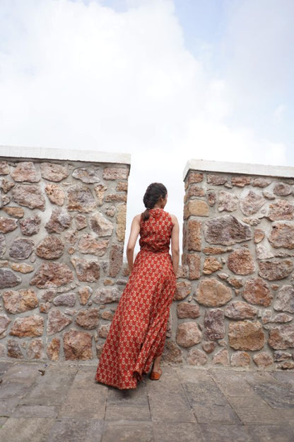 Red Block Printed Lehenga Set by Hasttvam with Cotton, Festive Wear, Floral, Handmade by Artisans, Natural dyes, Navratri, Navratri Teens, Rang by Hasttvam, Red, Relaxed Fit, Respondible production and Vegan at Kamakhyaa for sustainable fashion