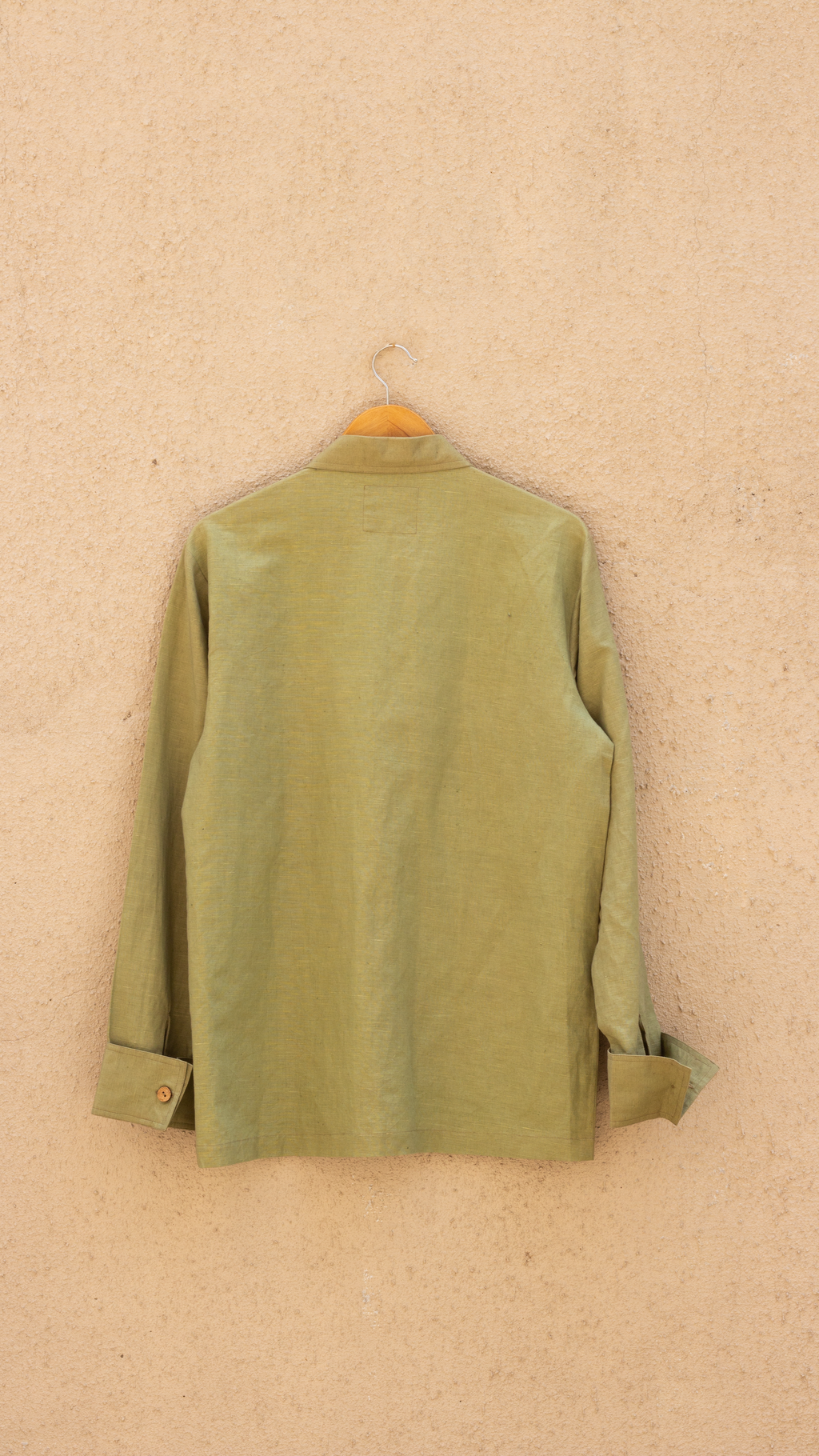 Green Utility Shirt by Anushé Pirani with Birthday Collection, Casual Wear, Console Collection List, Cotton, Cotton Hemp, Green, Handwoven, Hemp, Office Formals, Overlays, Relaxed Fit, Review September 2025, Shibumi by Anushe Pirani, Shirt, Shirts, Solids, Womenswear at in.kamakhyaa.com for sustainable fashion