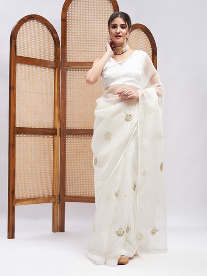 Shwet Saree Set by RoohbyRidhimaa with at Kamakhyaa for sustainable fashion