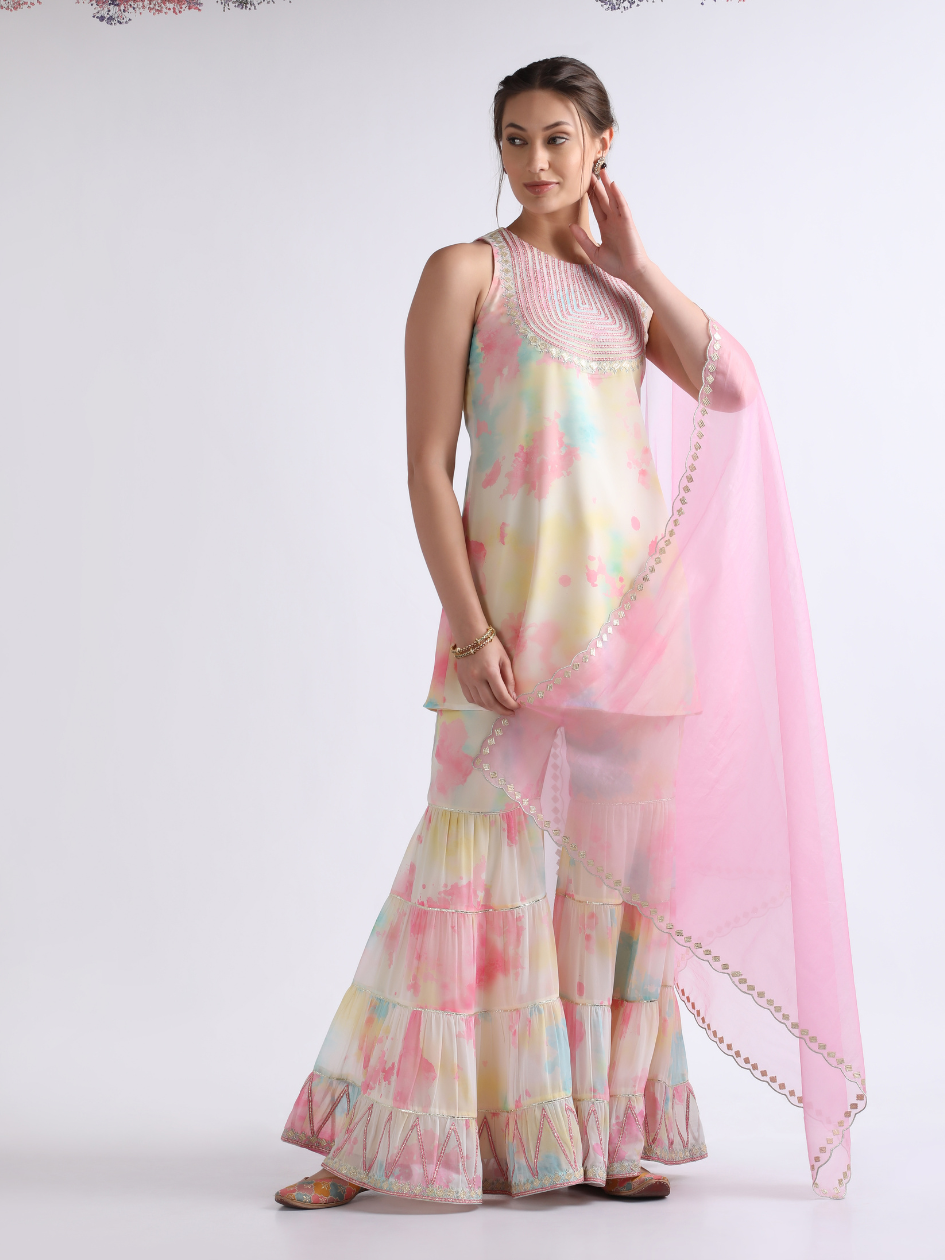 Tamanna Kurta Set by RoohbyRidhimaa with at Kamakhyaa for sustainable fashion