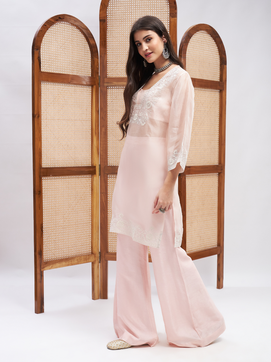 Mahjabeen Kurta Set by RoohbyRidhimaa with Large, Medium, Small, X-Large, X-Small at Kamakhyaa for sustainable fashion