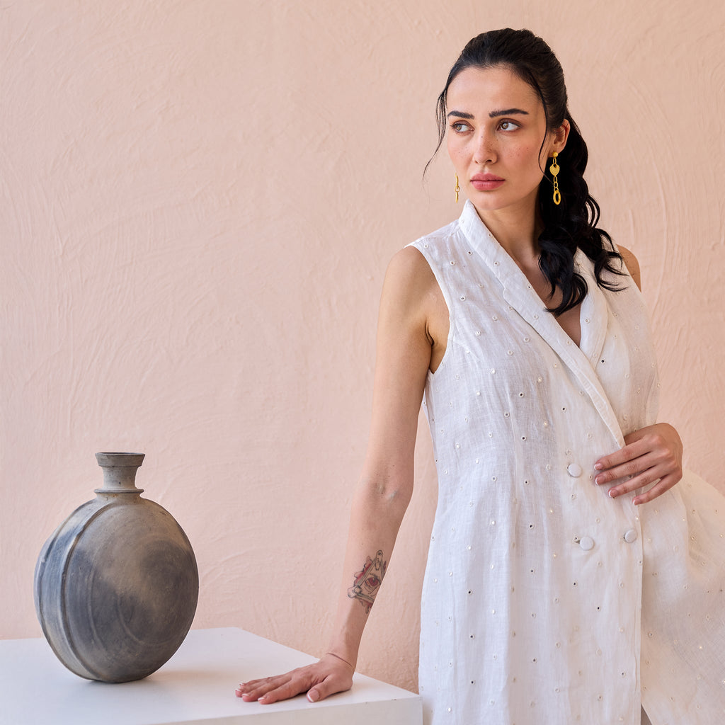 Silent Gleam by The Loom Art with Chanderi, Fluer De Code by The Loom Art, Linen, Mirror Work, White at Kamakhyaa for sustainable fashion