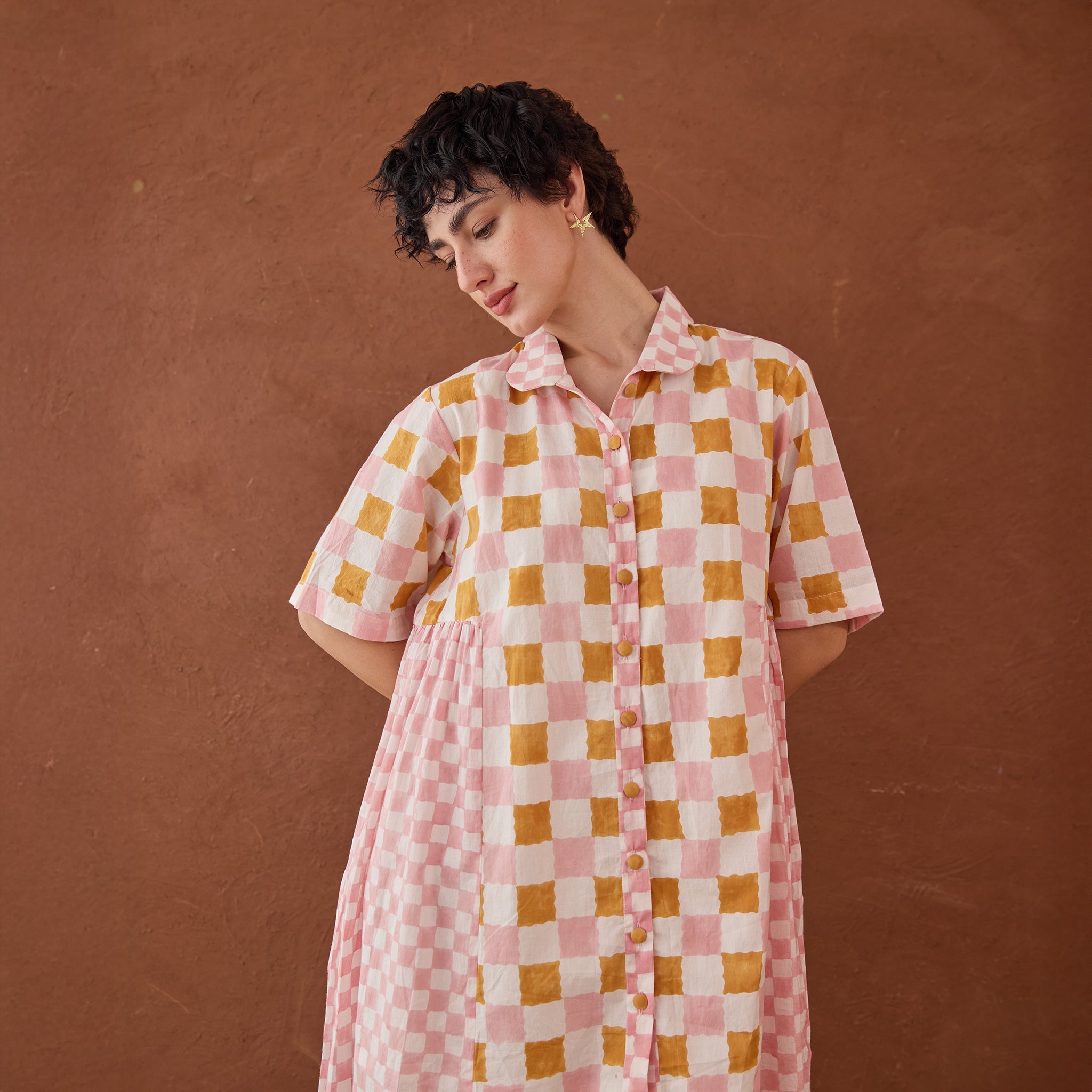 Bubblegum by Taro with Artisan made, Cotton Mulmul, Whispers of Summer by Taro at Kamakhyaa for sustainable fashion