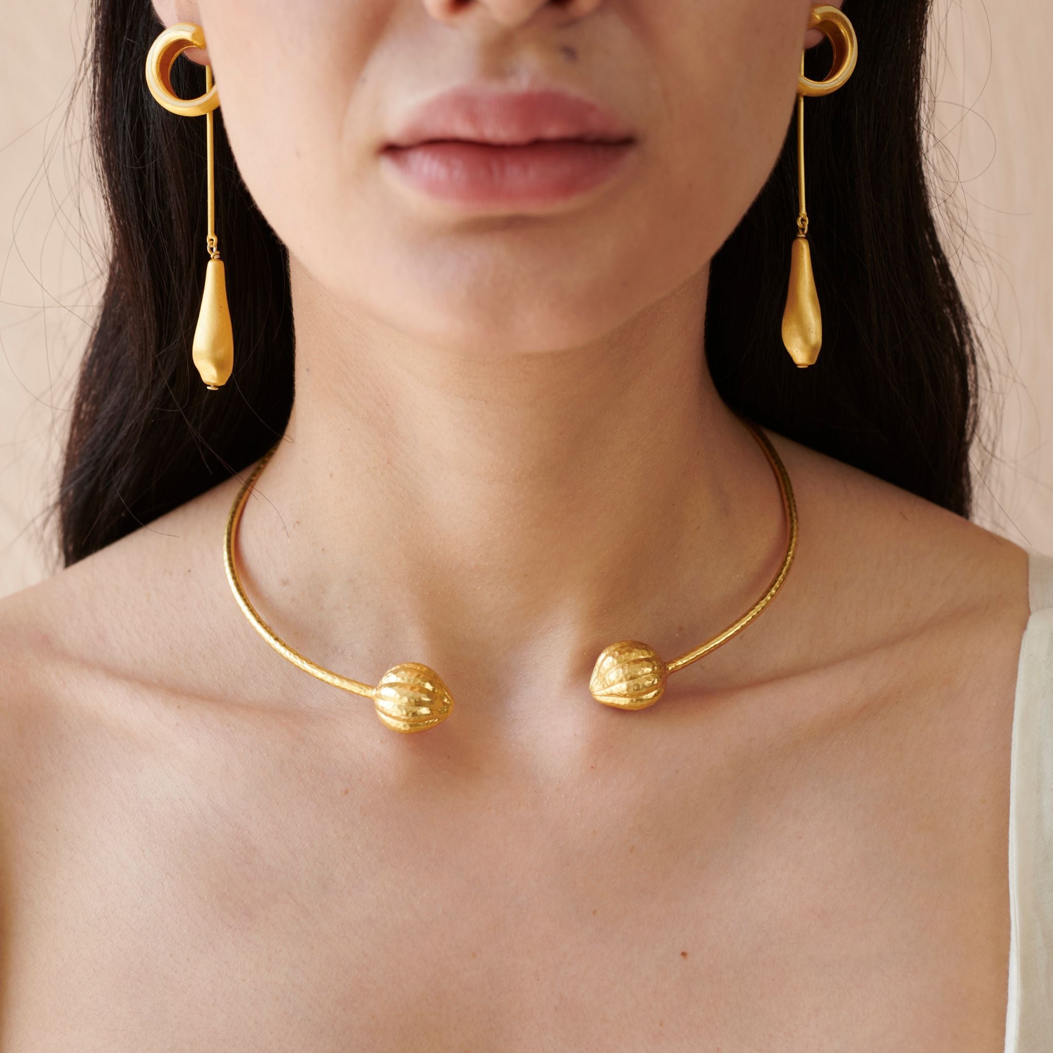 Nacre Choker by The Loom Art with Orbis by The Loom Art at Kamakhyaa for sustainable fashion