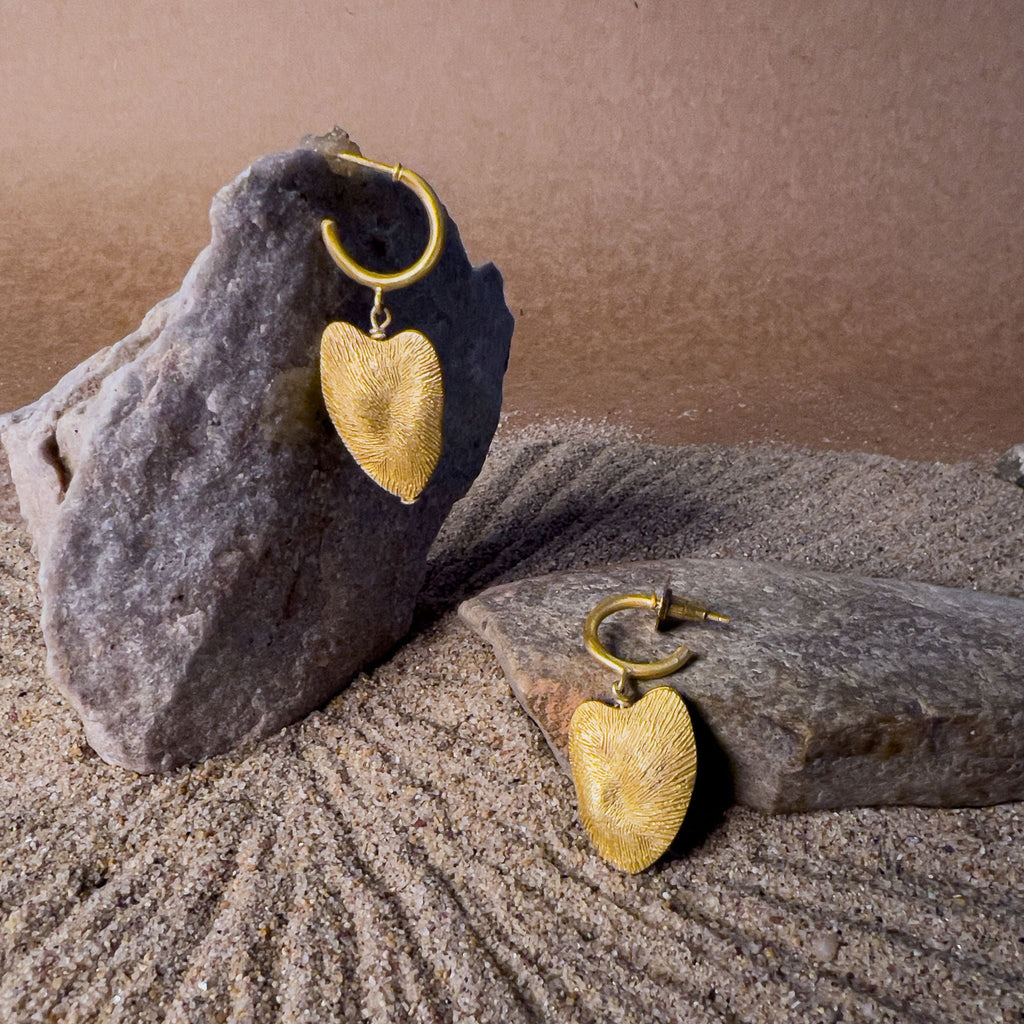 Heart's Halo by The Loom Art with Orbis by The Loom Art at Kamakhyaa for sustainable fashion