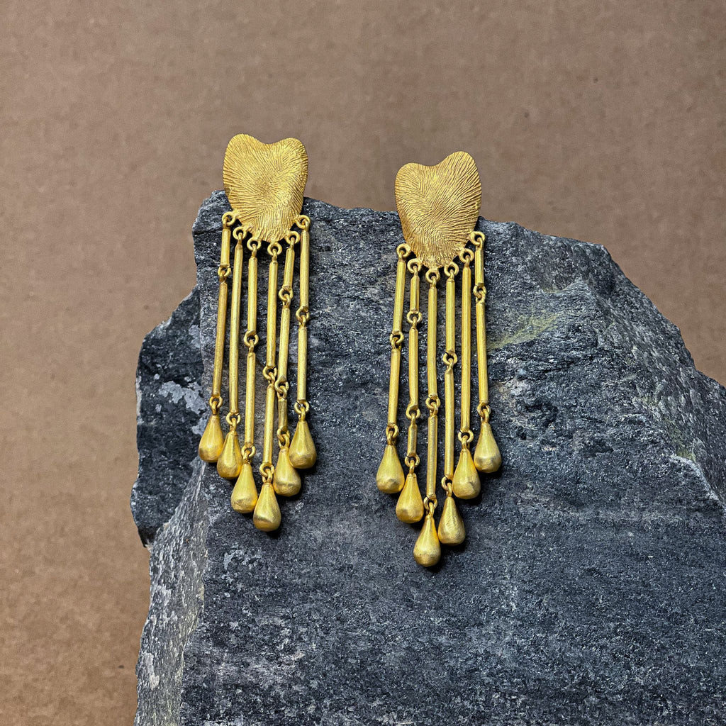 Amour Dangle Earring by The Loom Art with Danglers, Orbis by The Loom Art at Kamakhyaa for sustainable fashion