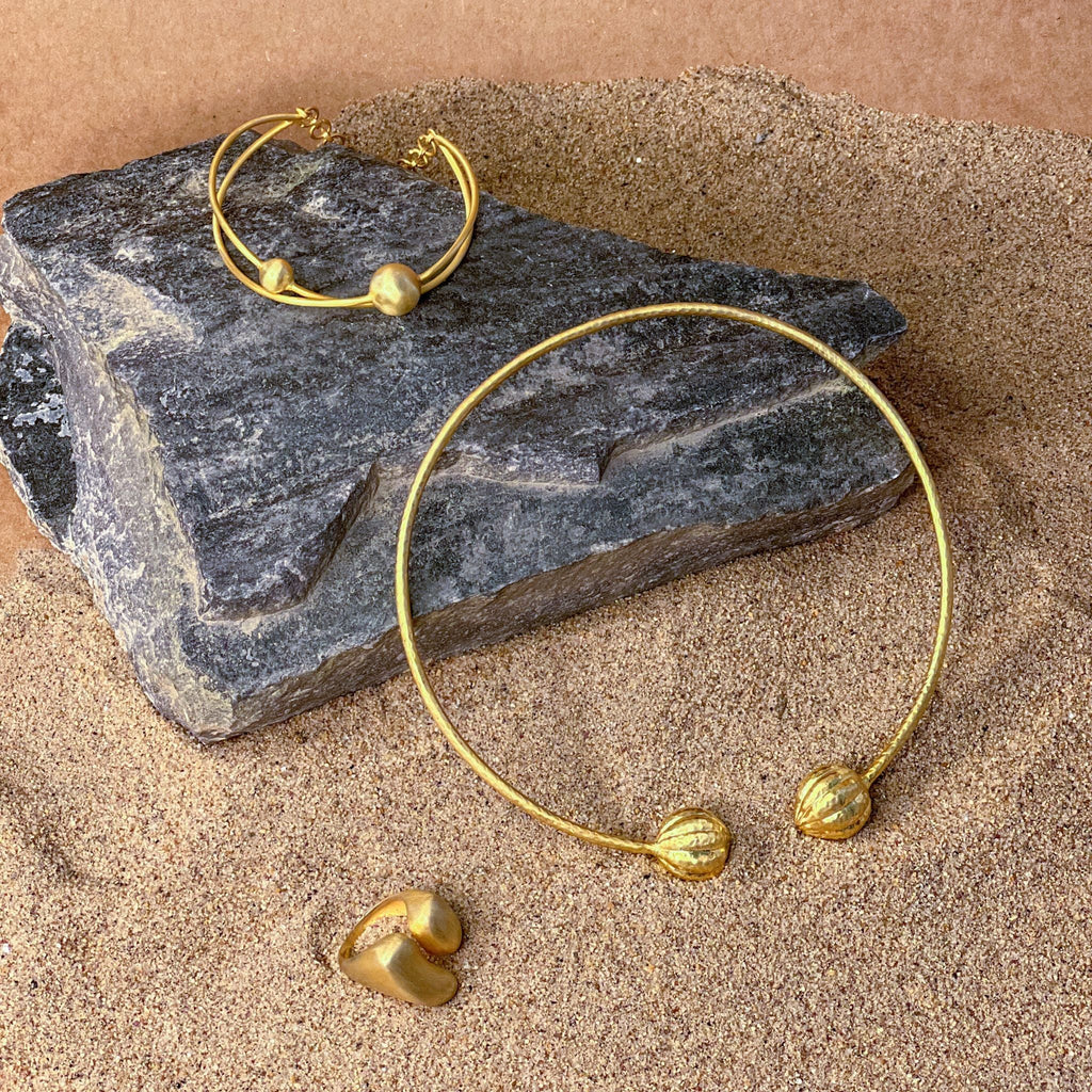 Nacre Choker by The Loom Art with Orbis by The Loom Art at Kamakhyaa for sustainable fashion