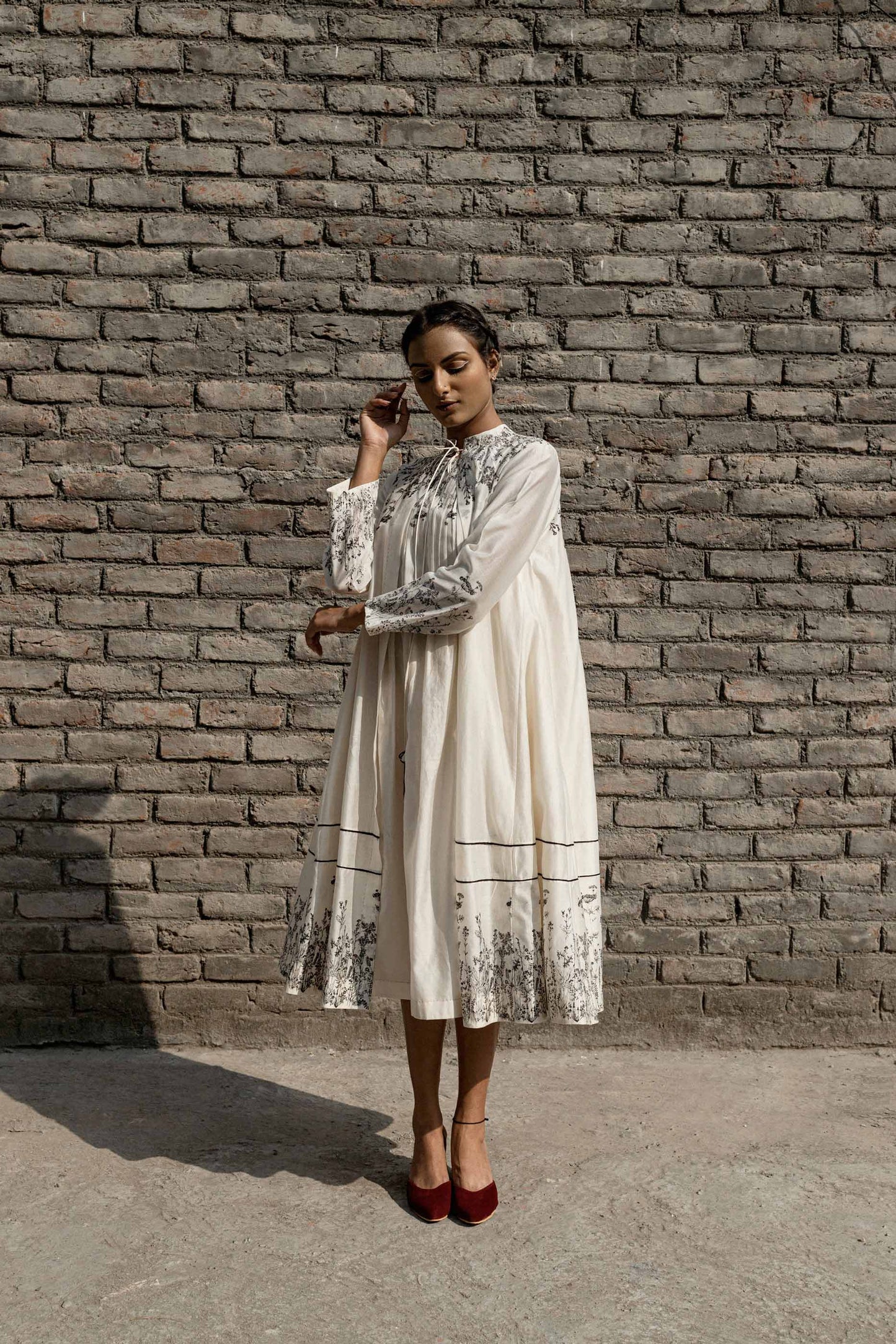 White Chanderi Overlay by Ahmev with Casual Wear, Chanderi, Ink And Ivory by Ahmev, Overlays, Pinterest top pins, Prints, Relaxed Fit, Shrugs, White, Winter Products, Womenswear at Kamakhyaa for sustainable fashion