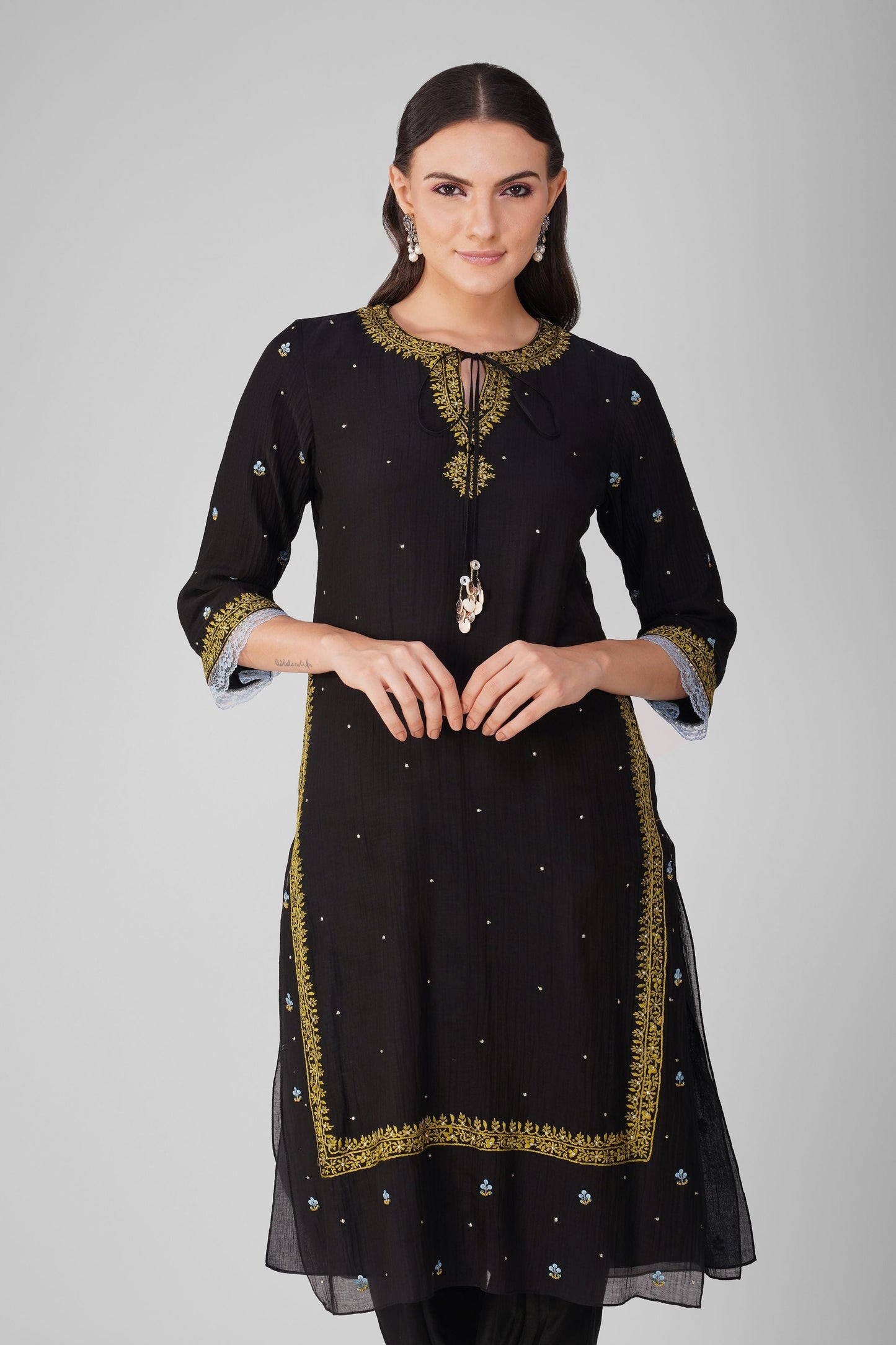 Black Chanderi Kurta Pant set by Devyani Mehrotra with Black, Chanderi, Embellished, Indian Wear, Natural, Party Wear, Regular Fit, Womenswear at Kamakhyaa for sustainable fashion