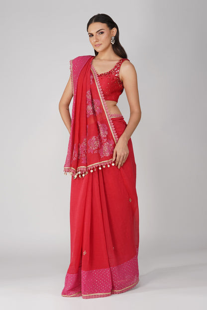 Red And Pink Two-Tone Saree Set by Devyani Mehrotra with Chanderi, Embellished, Hand Embroidered, Indian Wear, Natural, Party Wear, Red, Regular Fit, Womenswear at Kamakhyaa for sustainable fashion