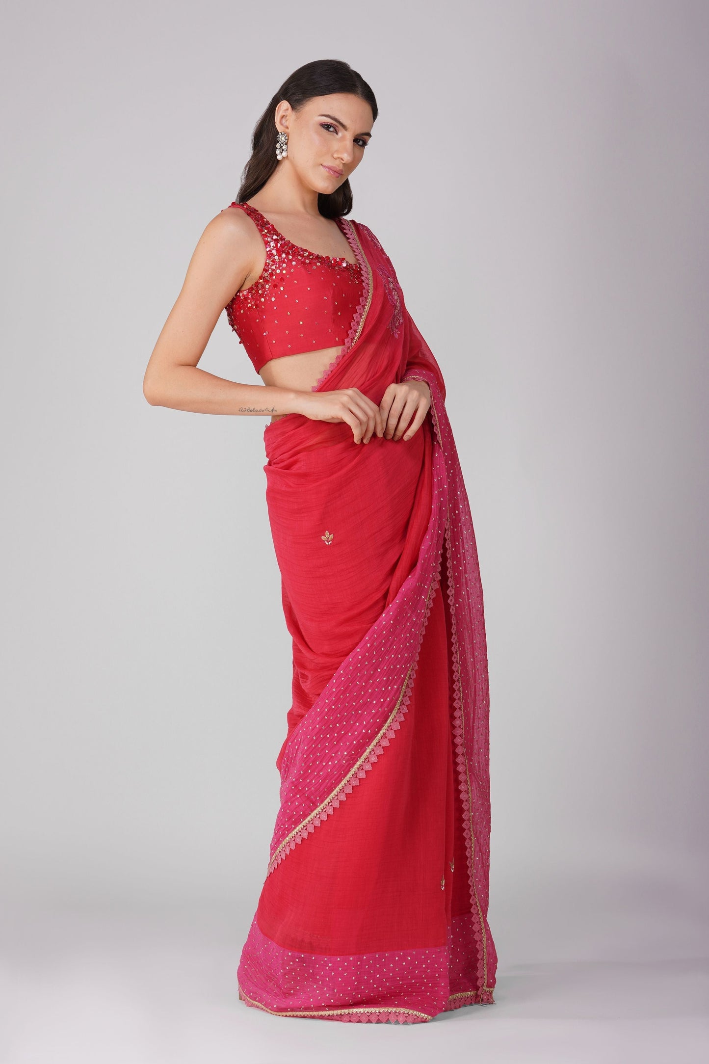 Red And Pink Two-Tone Saree Set by Devyani Mehrotra with Chanderi, Embellished, Hand Embroidered, Indian Wear, Natural, Party Wear, Red, Regular Fit, Womenswear at Kamakhyaa for sustainable fashion