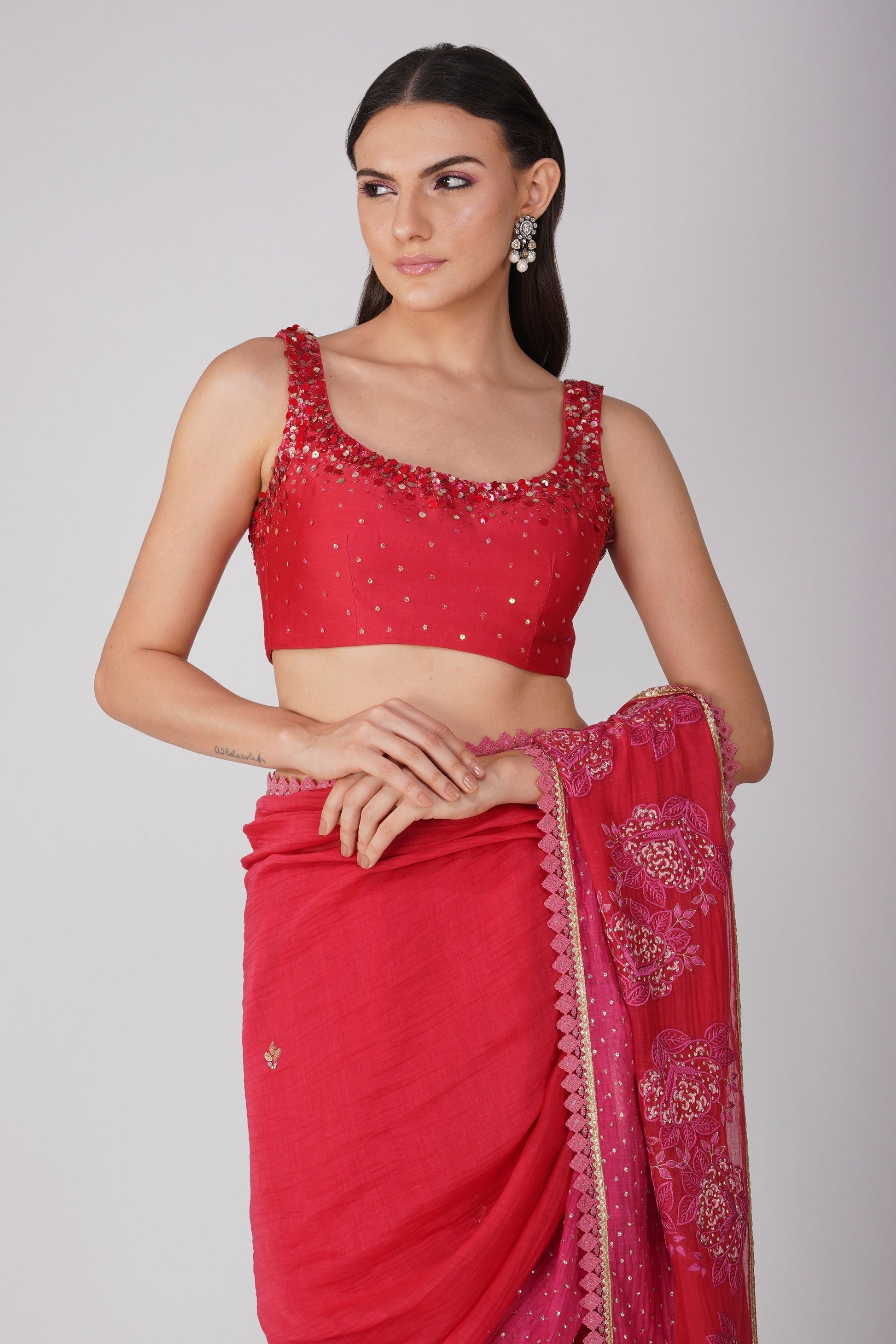 Red And Pink Two-Tone Saree Set by Devyani Mehrotra with Chanderi, Embellished, Hand Embroidered, Indian Wear, Natural, Party Wear, Red, Regular Fit, Womenswear at Kamakhyaa for sustainable fashion